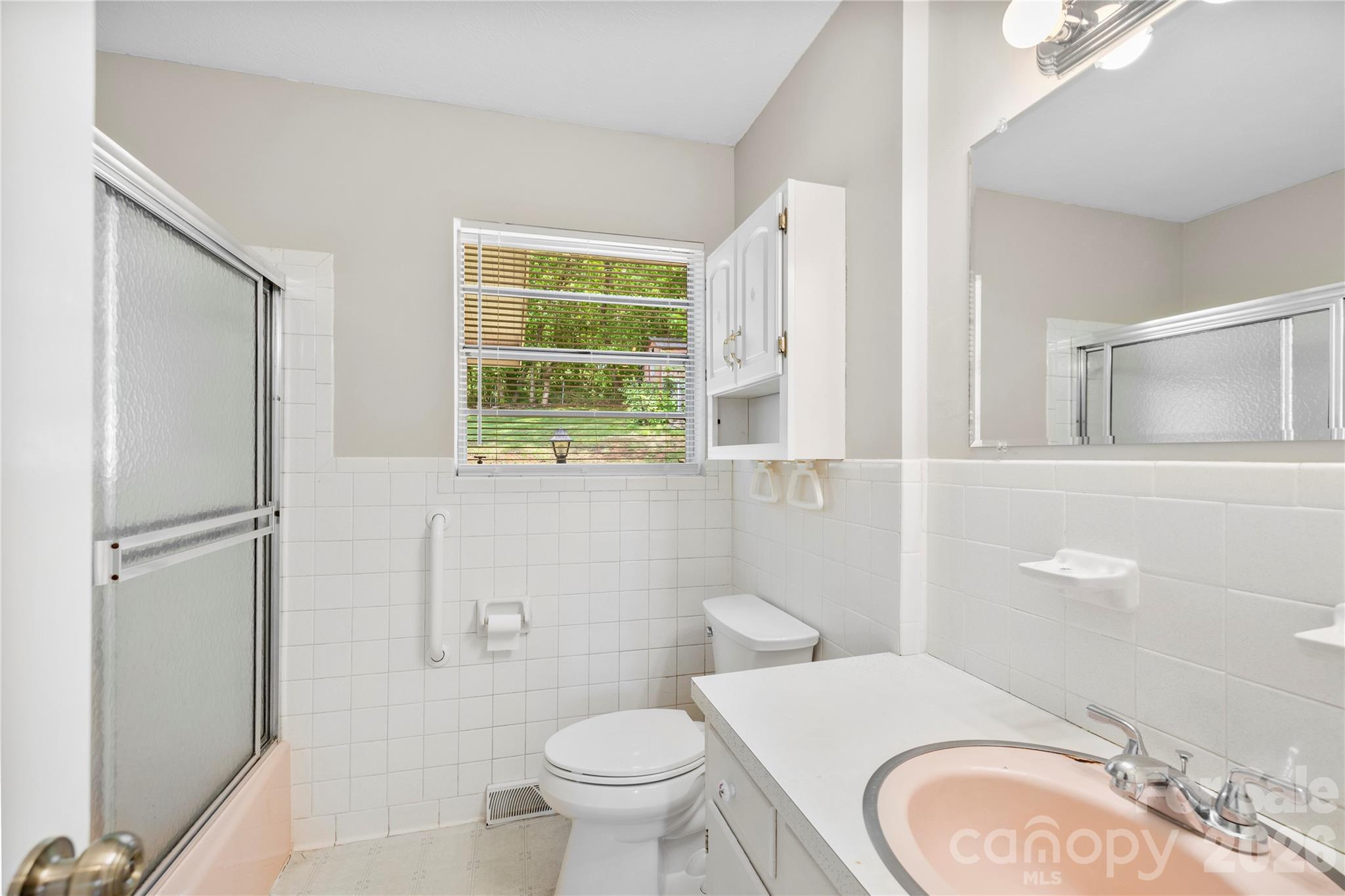 309 Oak Hill Road — Candler