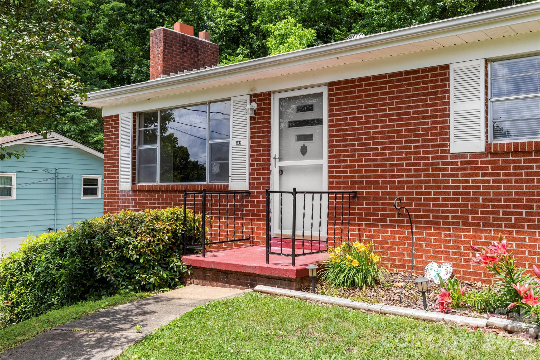 309 Oak Hill Road — Candler