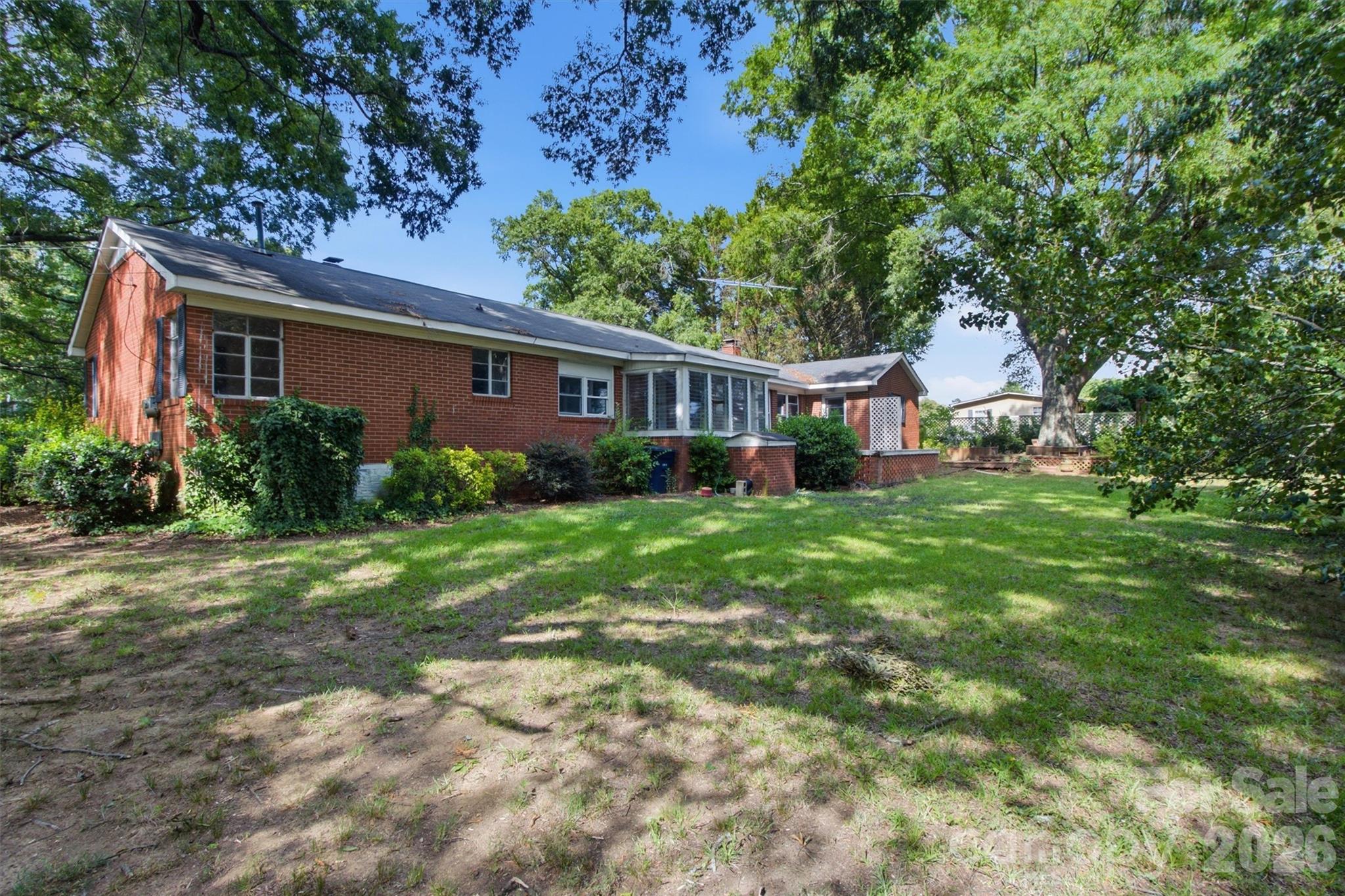 2615 Unionville Indian Trail Road — Indian Trail