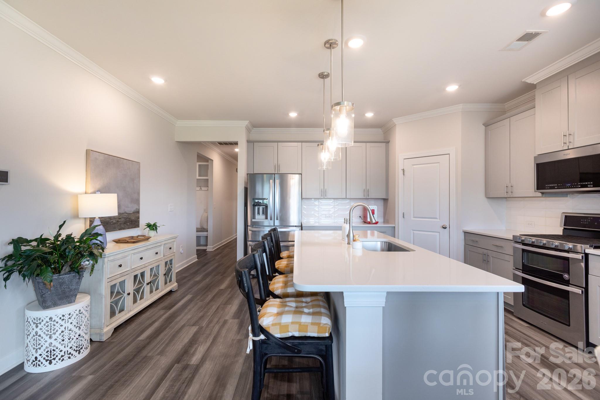 11809 Red Leaf Drive — Charlotte