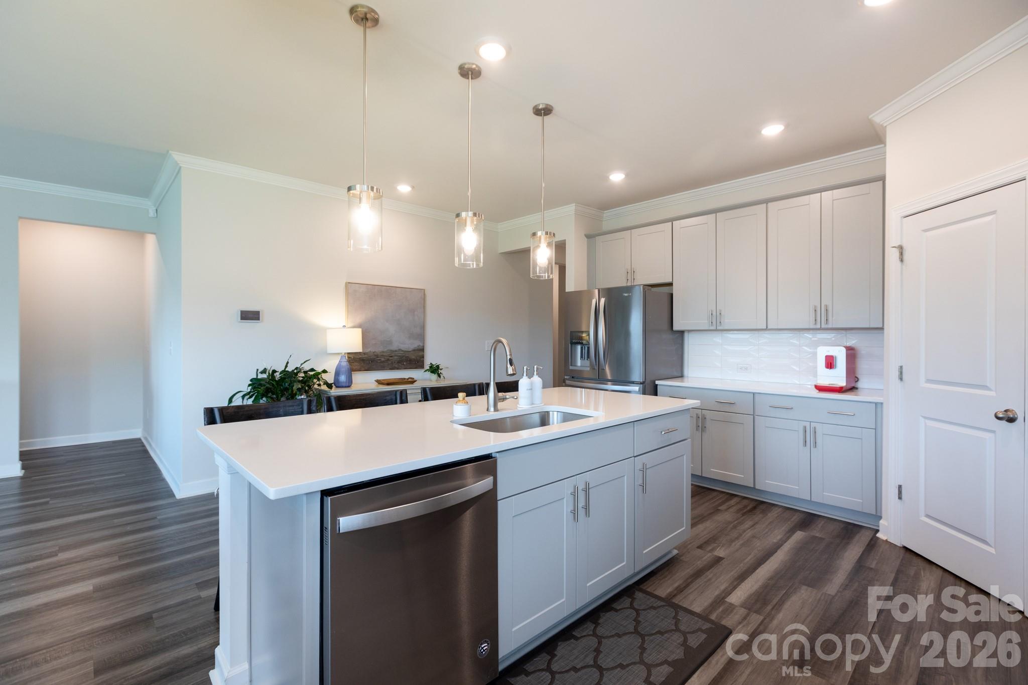 11809 Red Leaf Drive — Charlotte