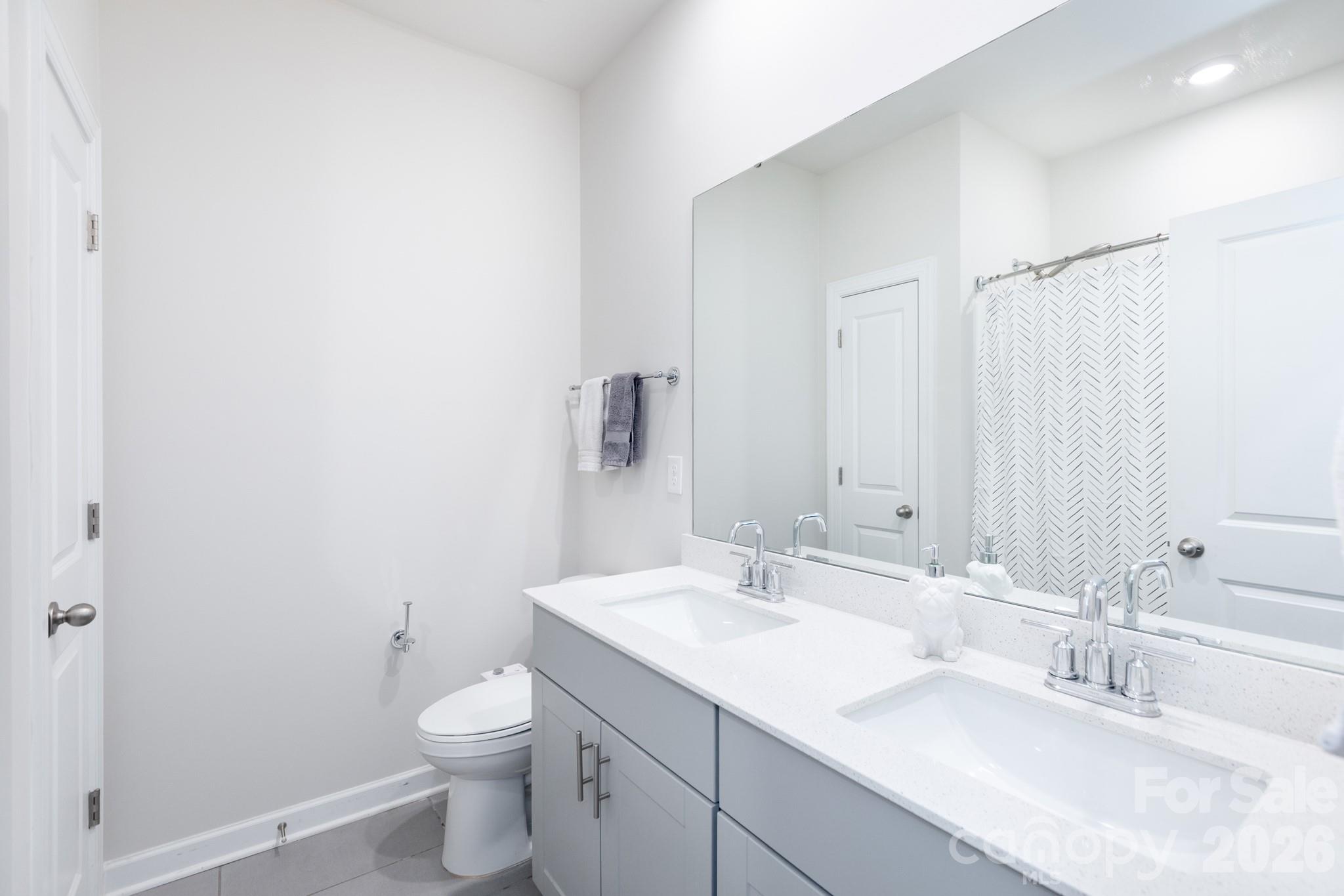 11809 Red Leaf Drive — Charlotte