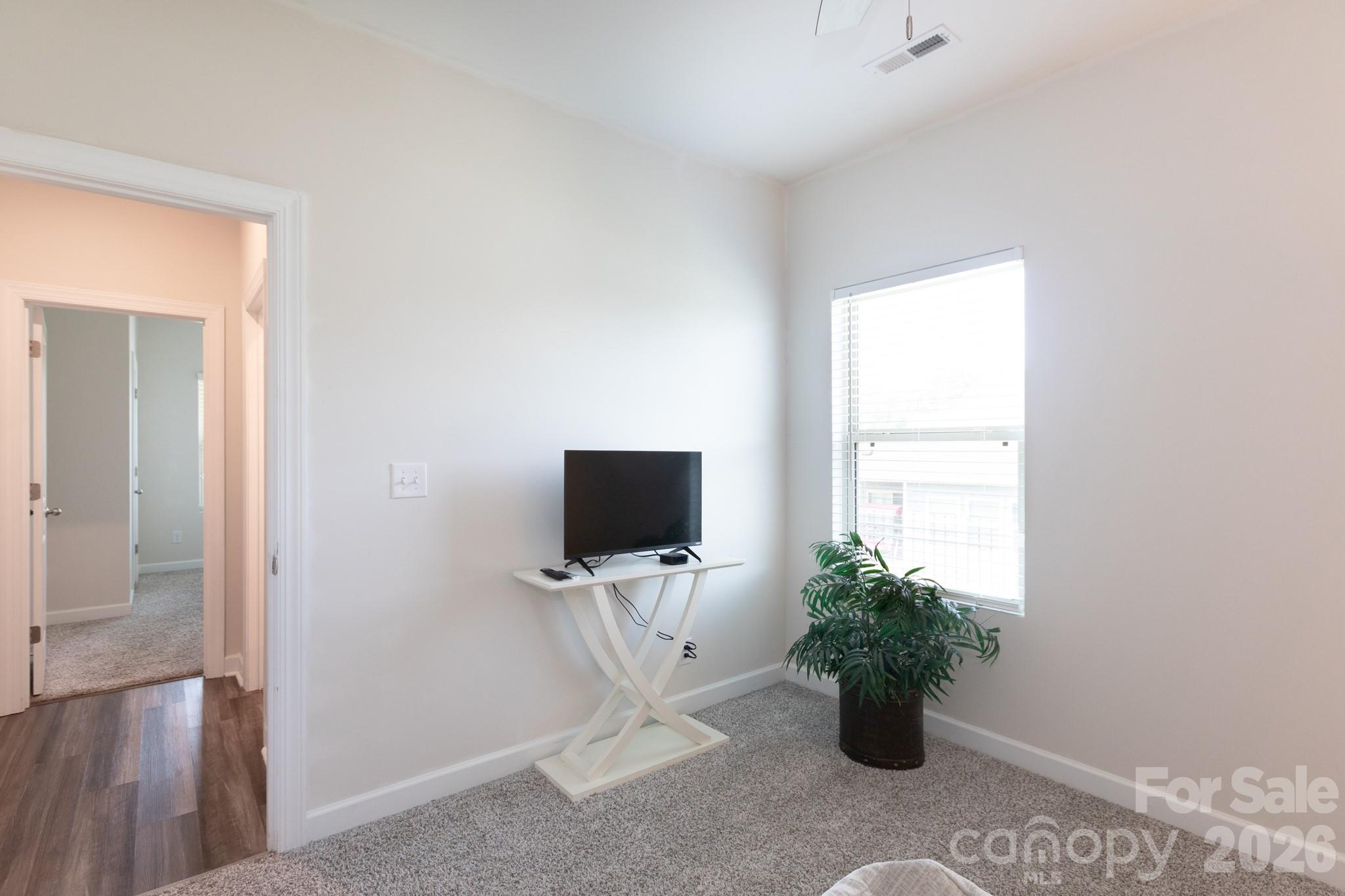 11809 Red Leaf Drive — Charlotte