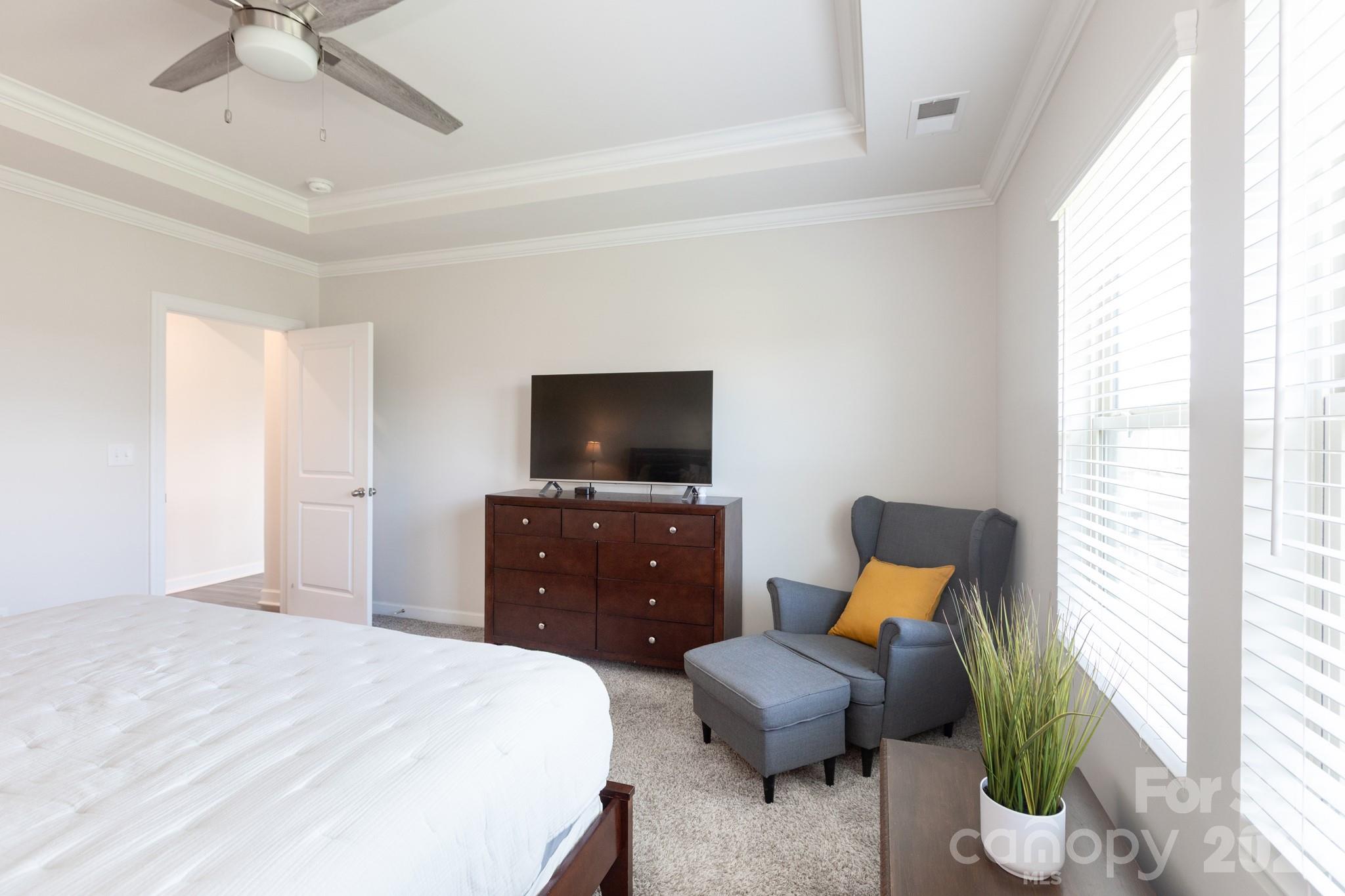 11809 Red Leaf Drive — Charlotte