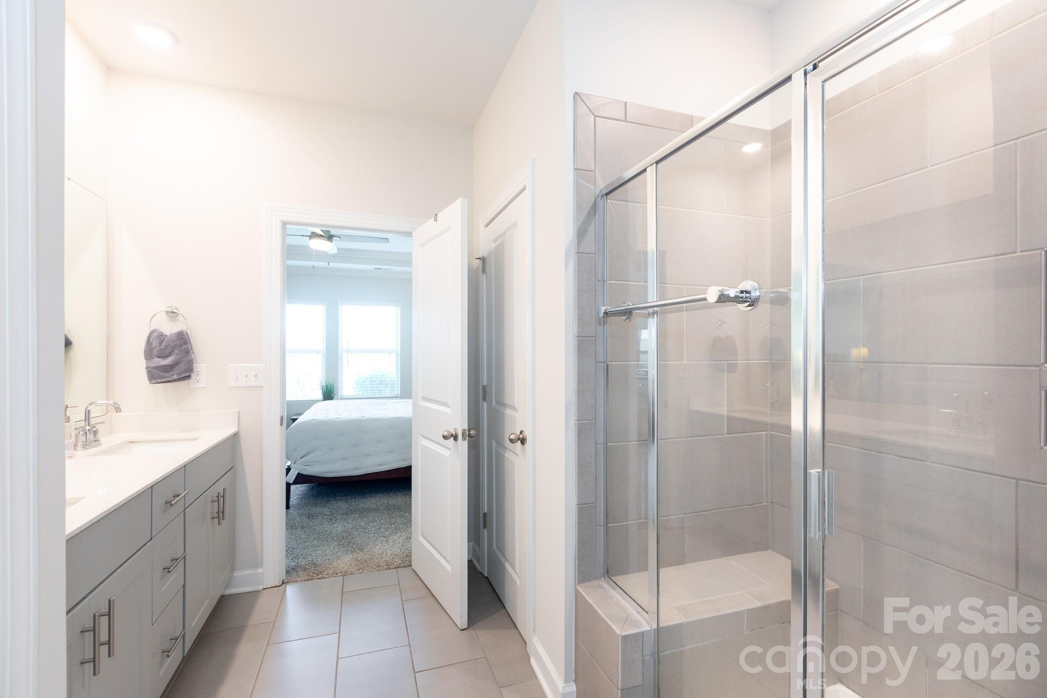 11809 Red Leaf Drive — Charlotte