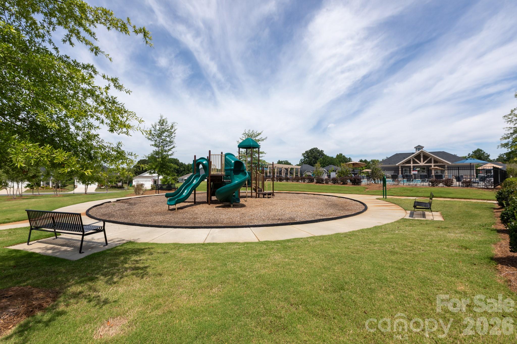 11809 Red Leaf Drive — Charlotte