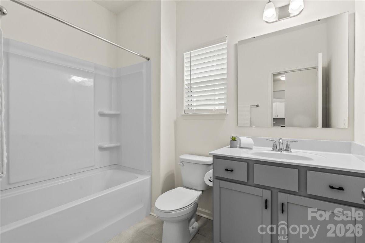 183 Parkmont Drive — Troutman