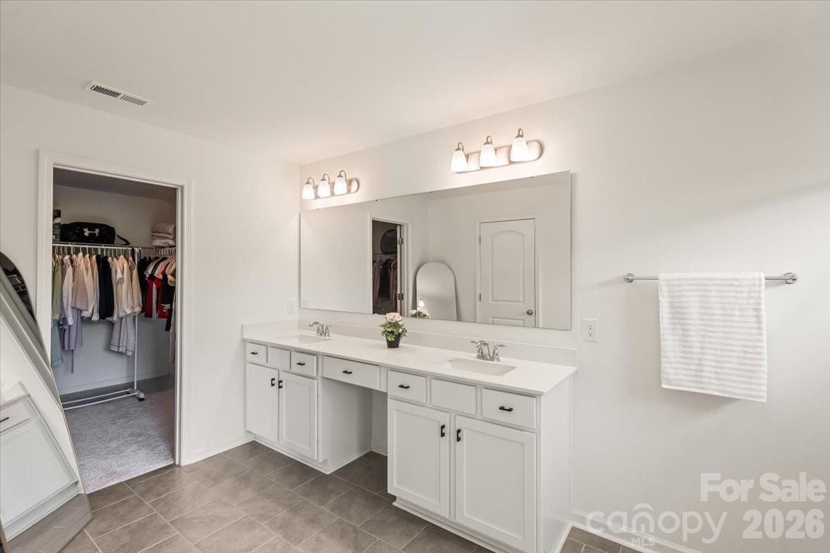 183 Parkmont Drive — Troutman