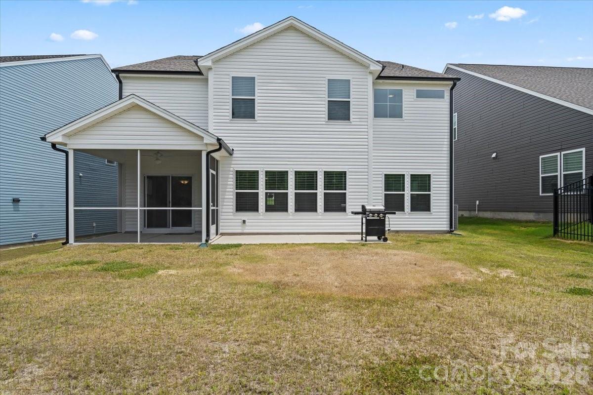 183 Parkmont Drive — Troutman