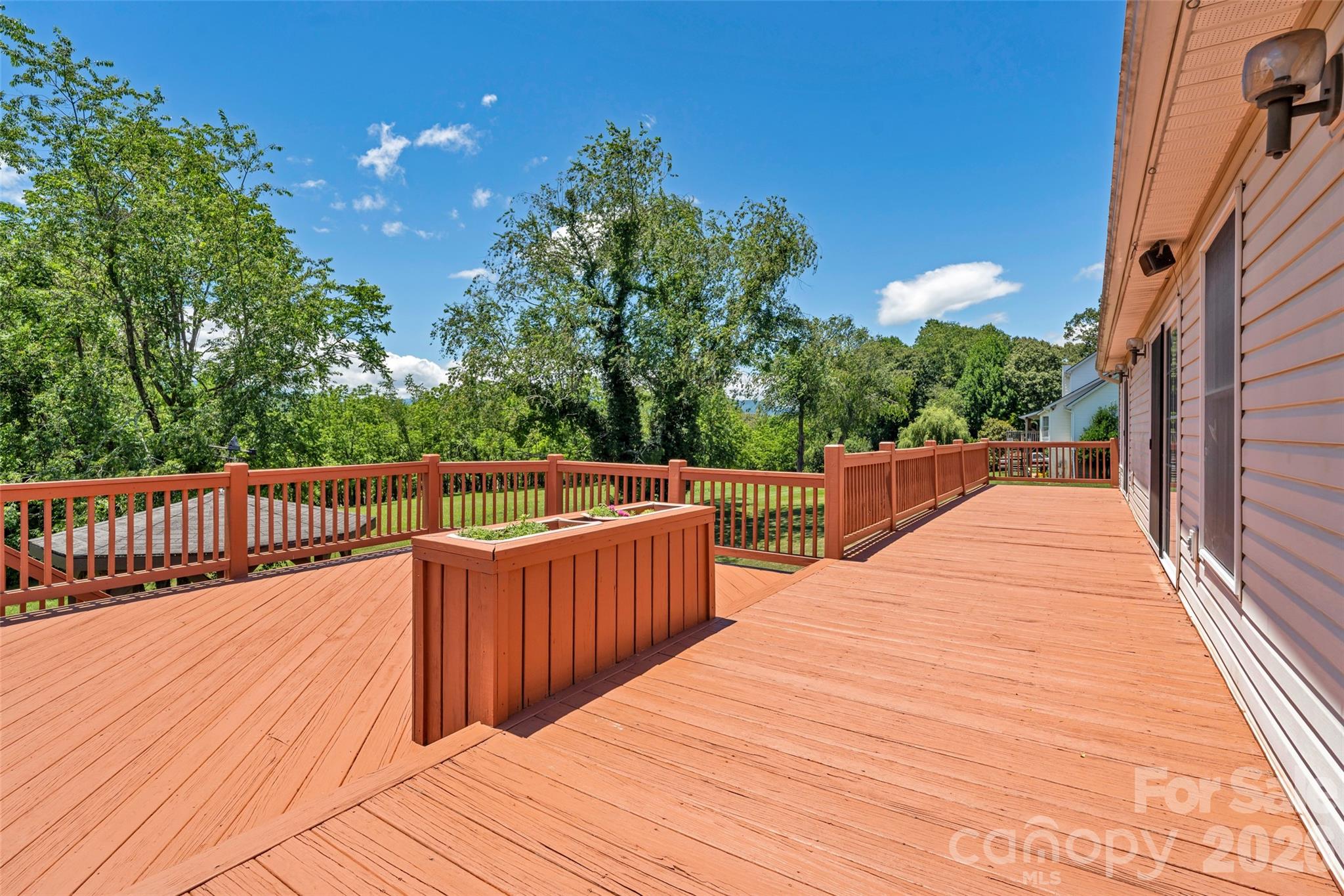 117 Caldonia Drive — Candler