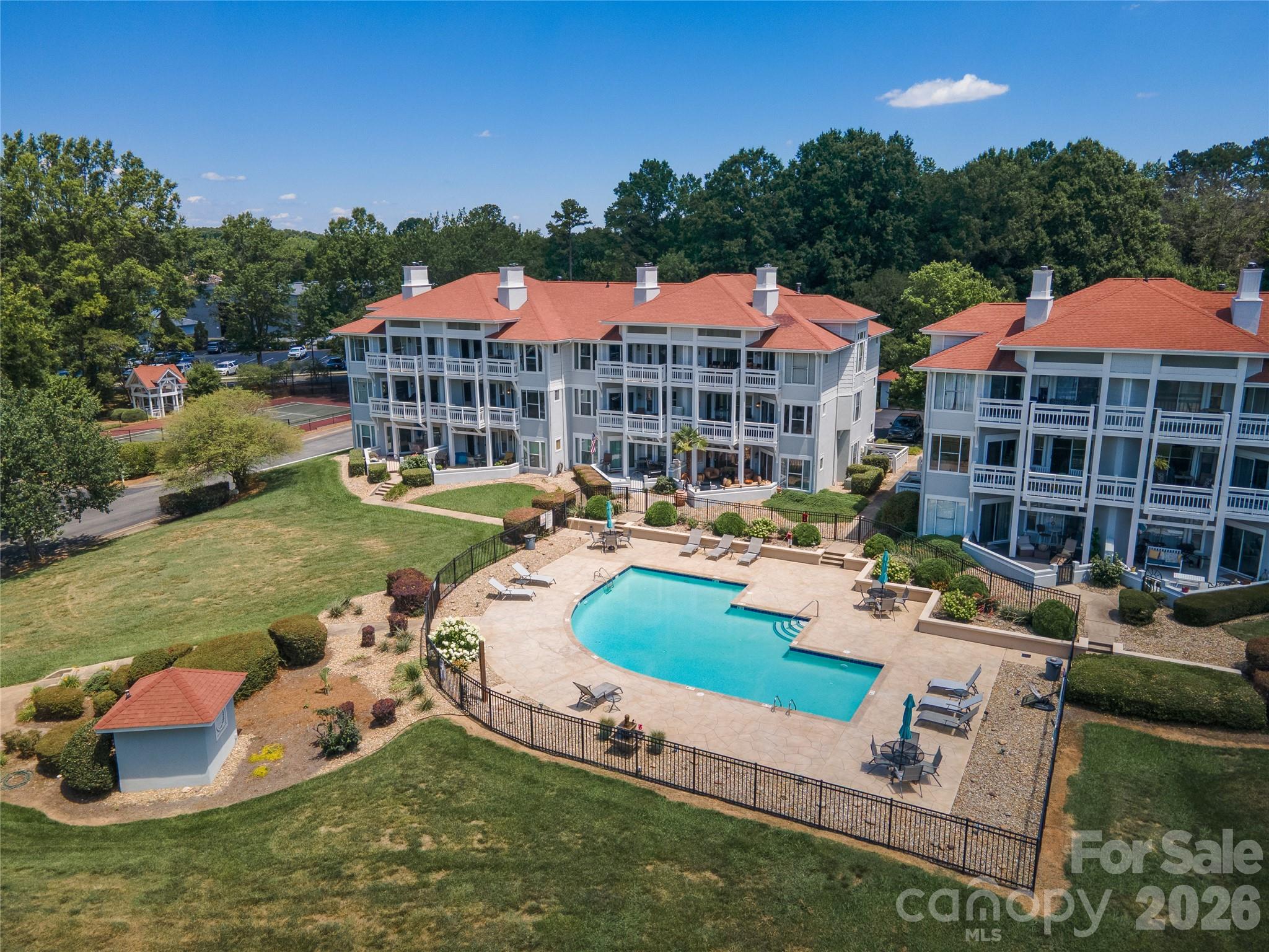 17919 Kings Point Drive #K — Cornelius