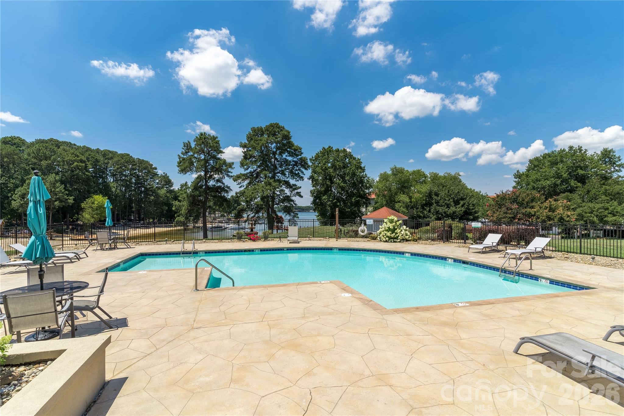 17919 Kings Point Drive #K — Cornelius