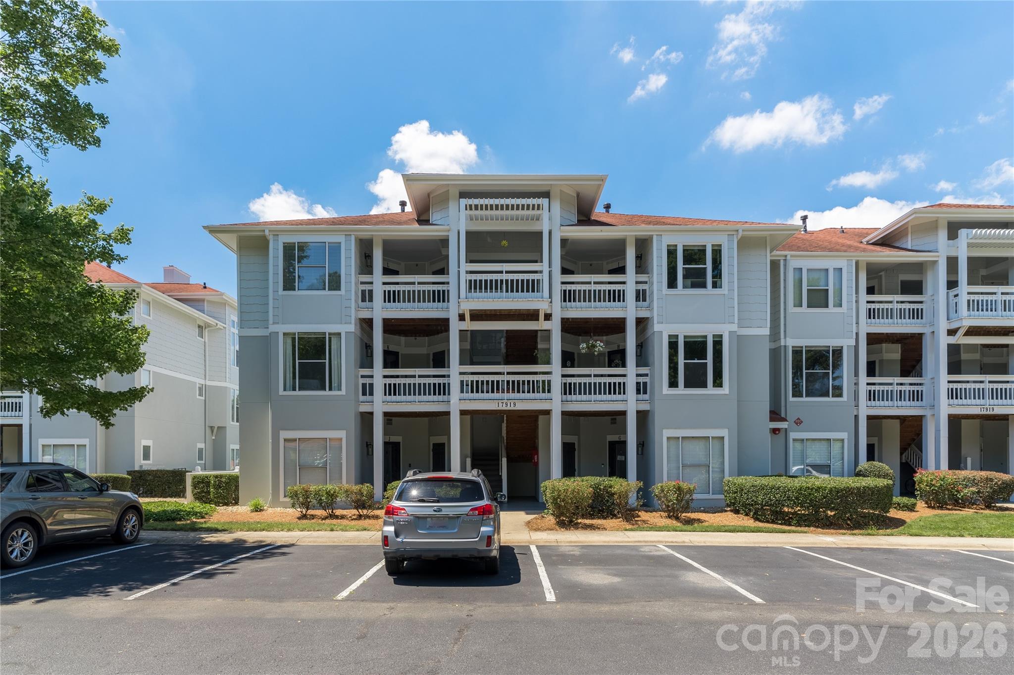 17919 Kings Point Drive #K — Cornelius