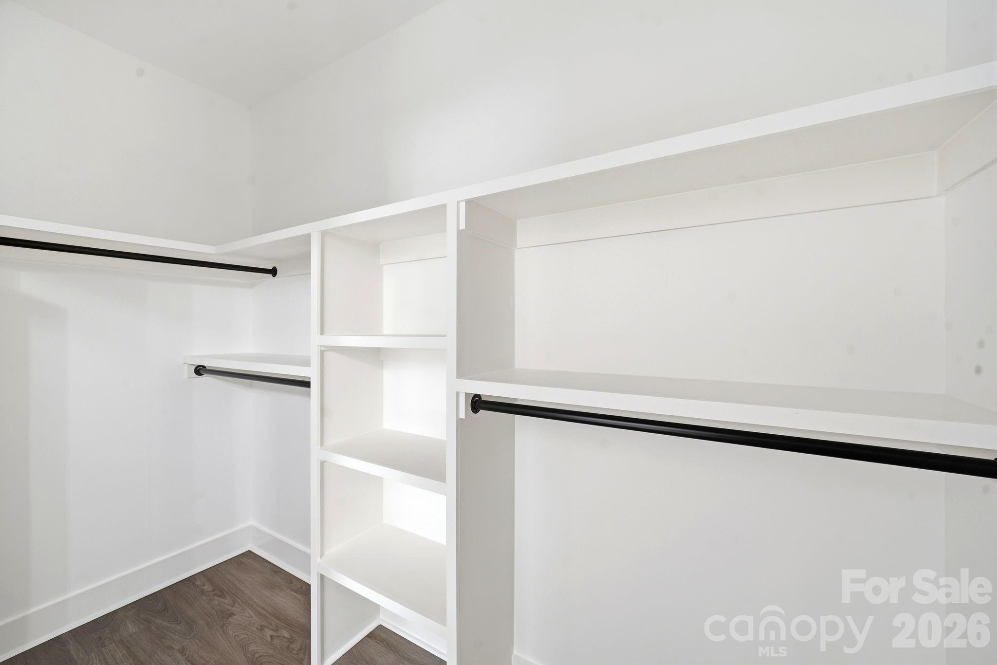272 Hilltop Avenue SW — Concord