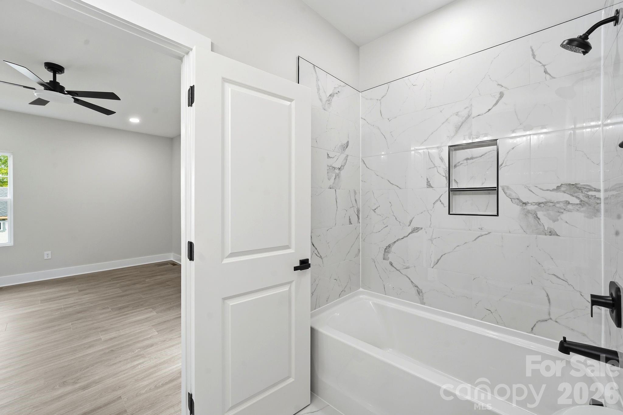 272 Hilltop Avenue SW — Concord