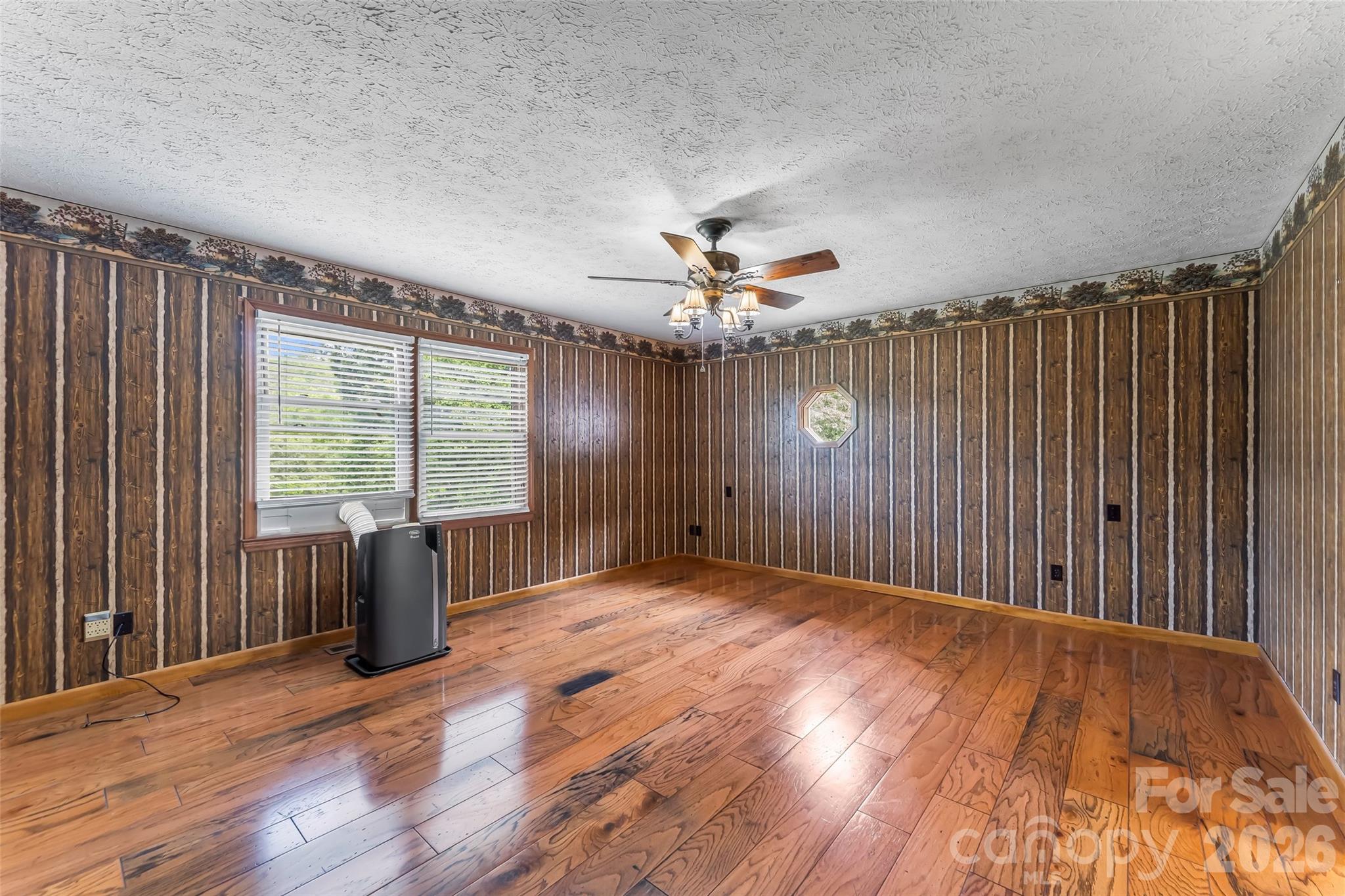 5809 Old NC 18 Highway — Connelly Springs