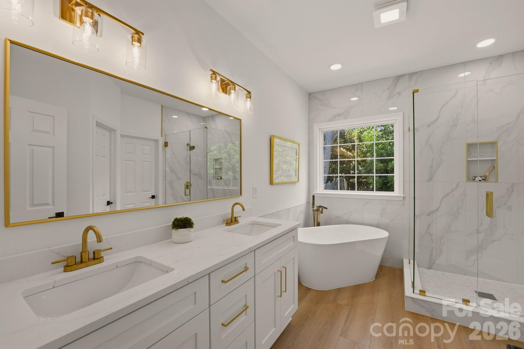 9705 Tenencia Court — Charlotte