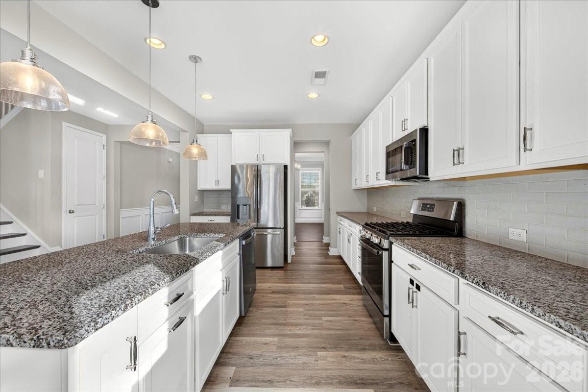 109 Tetcott Street — Mooresville