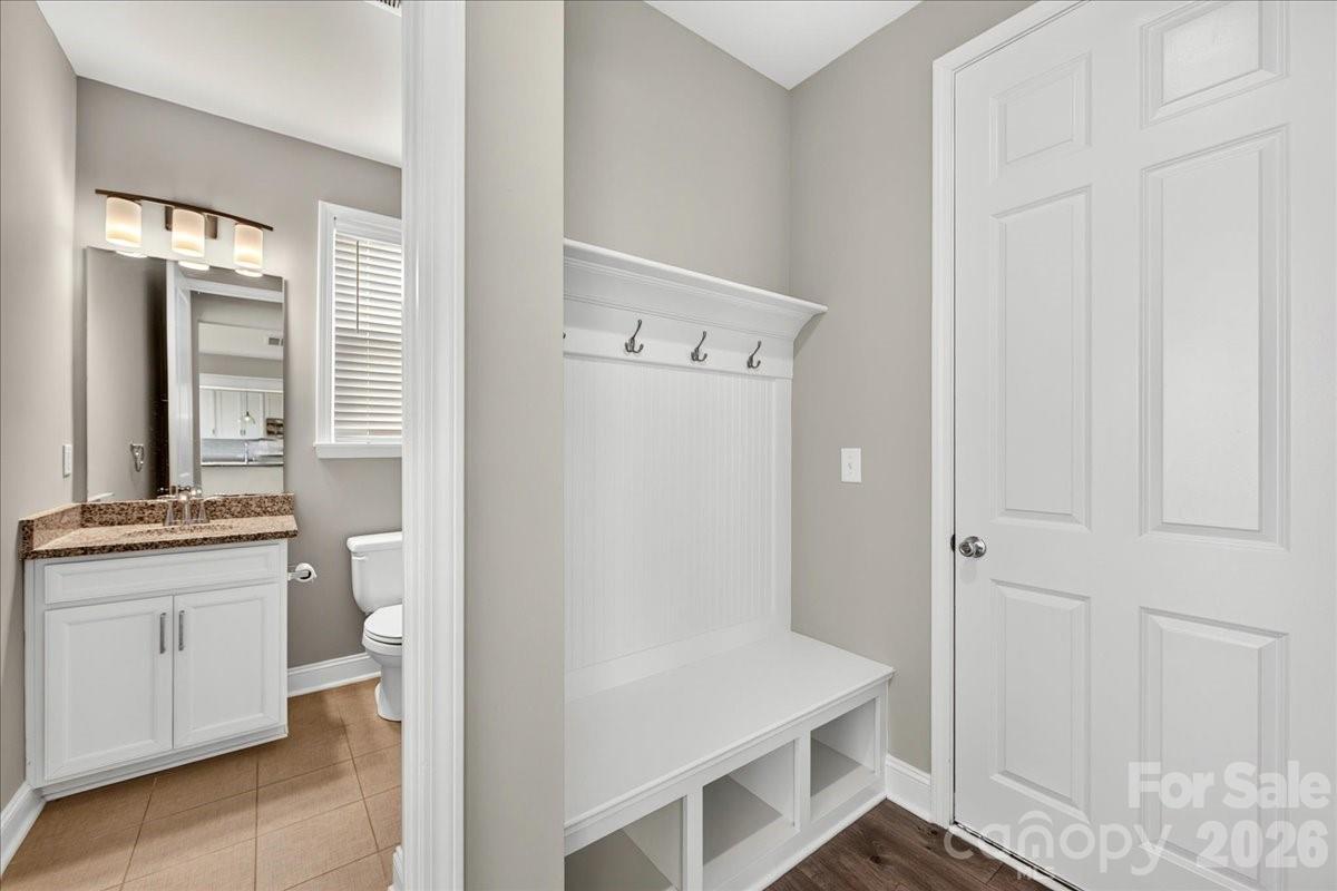 109 Tetcott Street — Mooresville