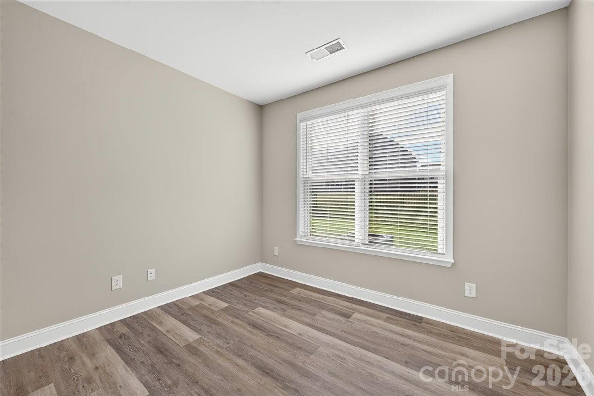 109 Tetcott Street — Mooresville