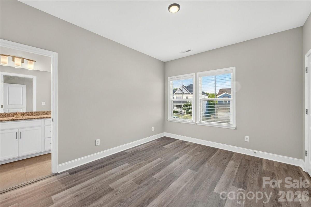 109 Tetcott Street — Mooresville
