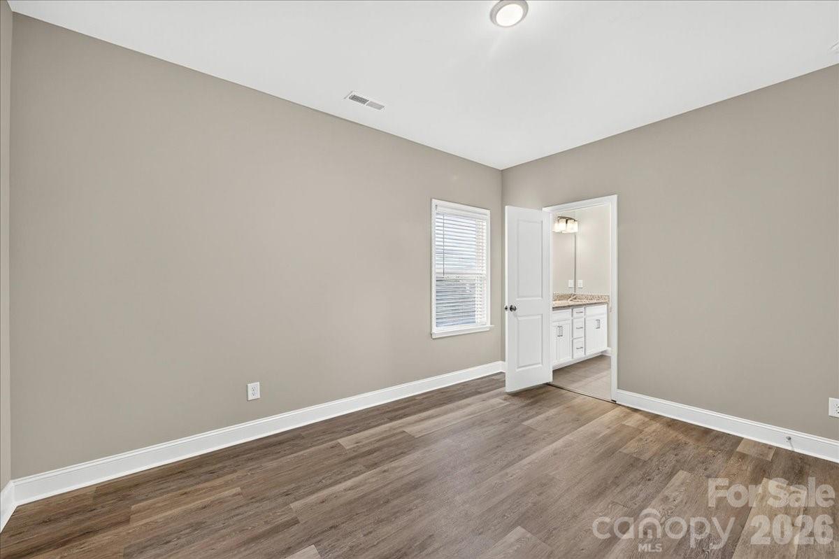 109 Tetcott Street — Mooresville