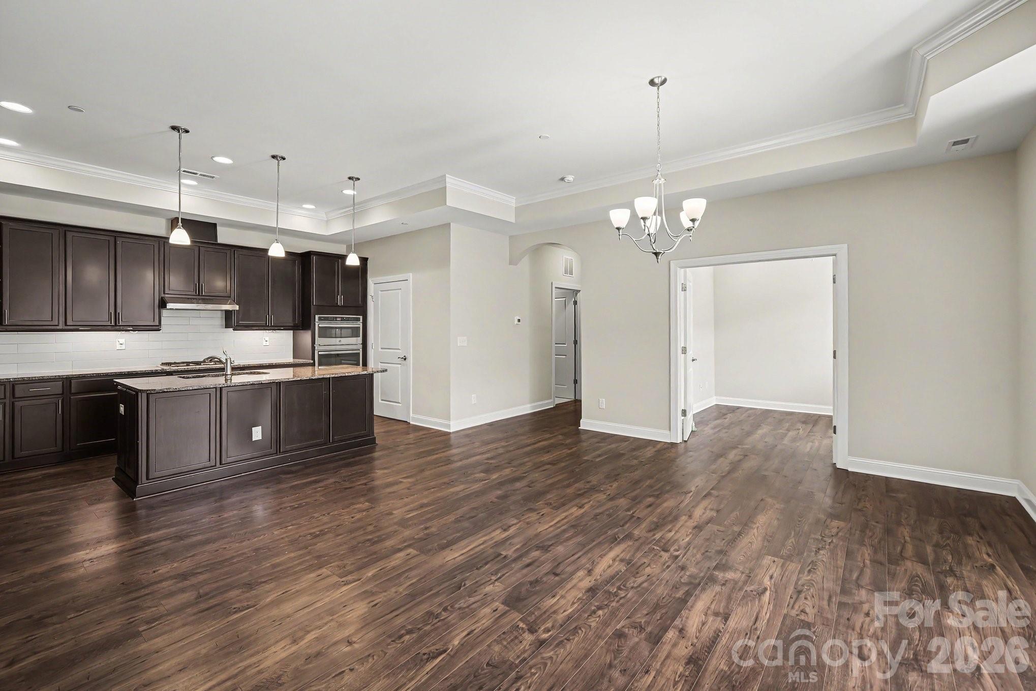9032 Treetop Way NW — Concord