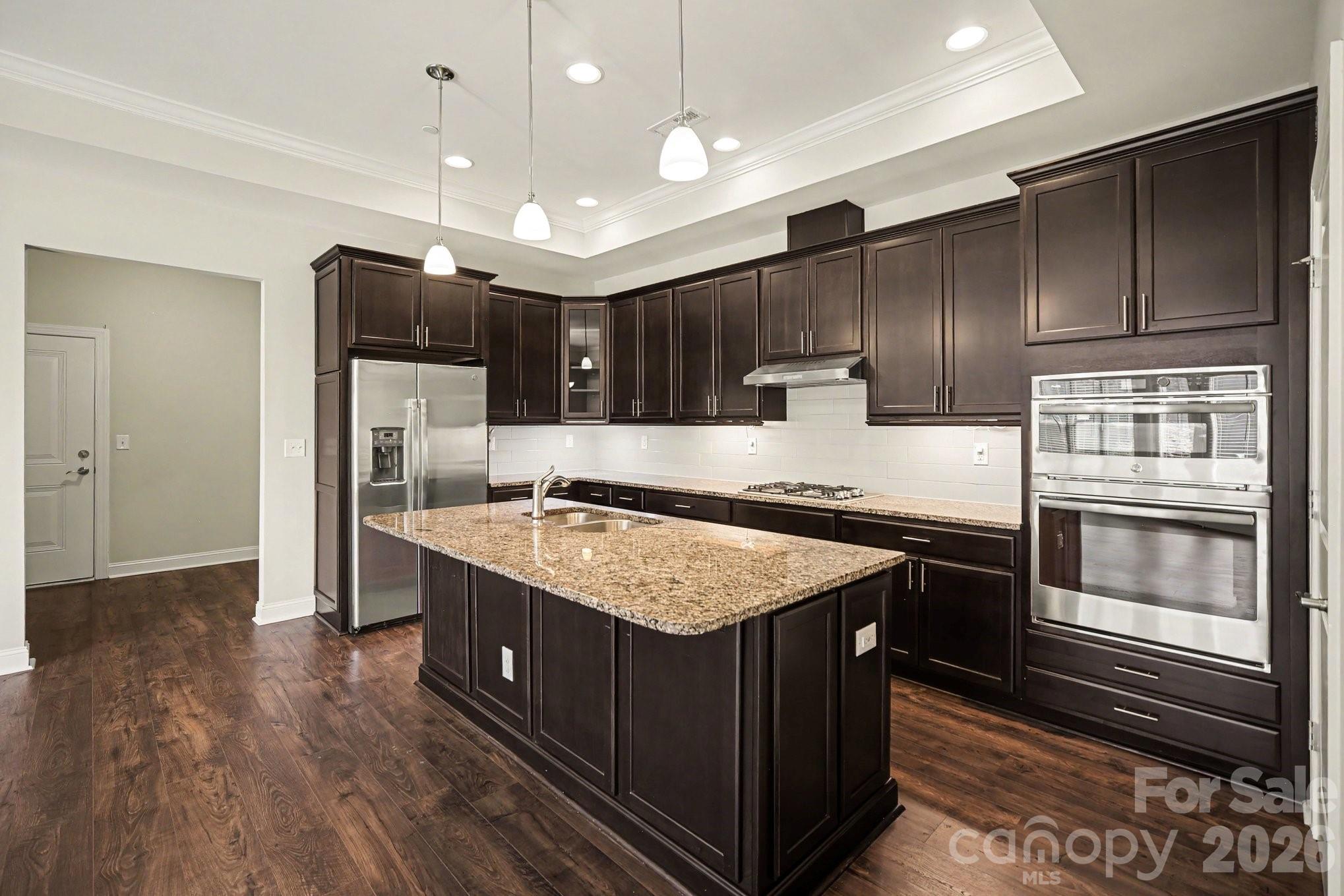 9032 Treetop Way NW — Concord