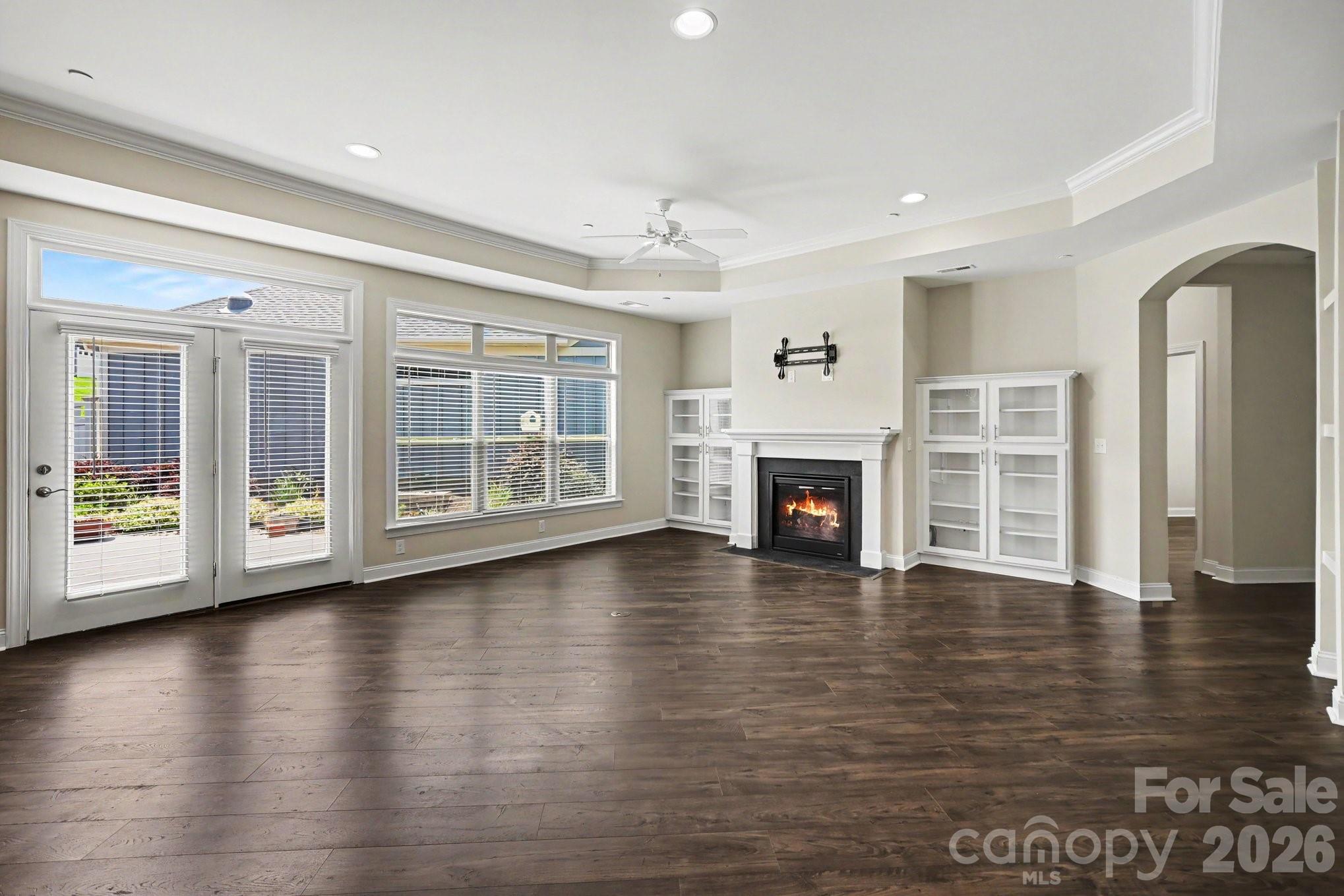 9032 Treetop Way NW — Concord