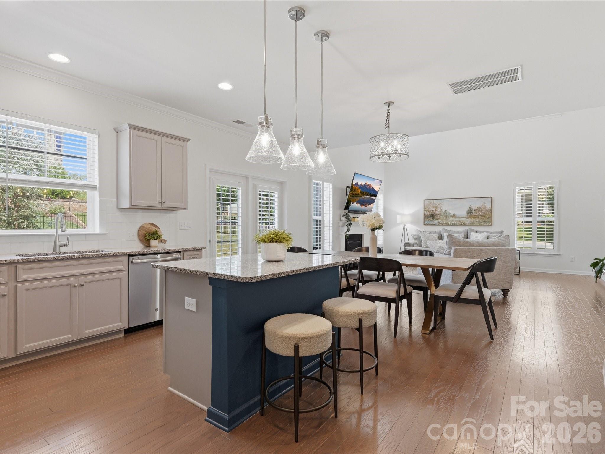 1000 Hallmark Way — Waxhaw
