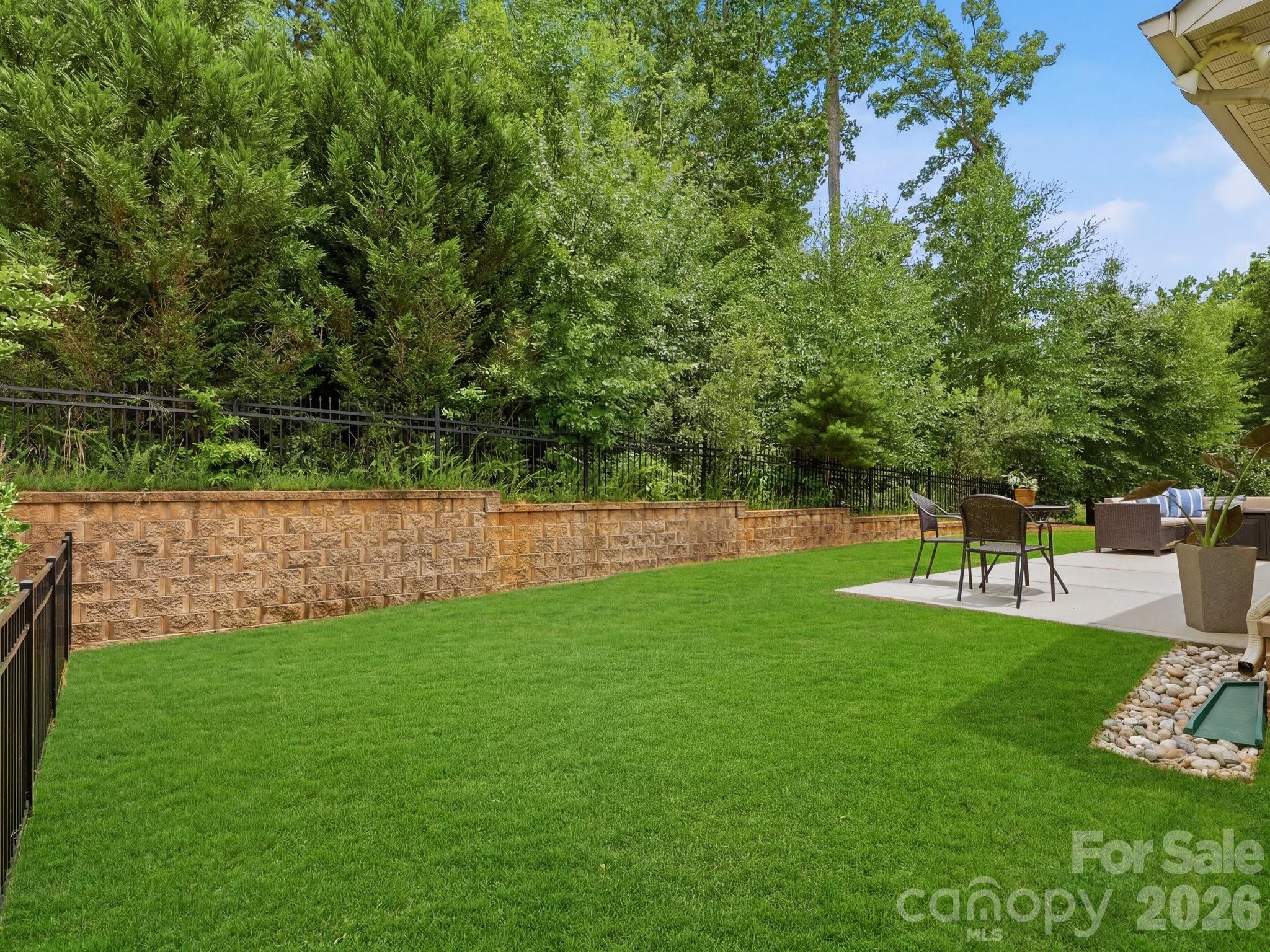 6024 Fallondale Road — Waxhaw