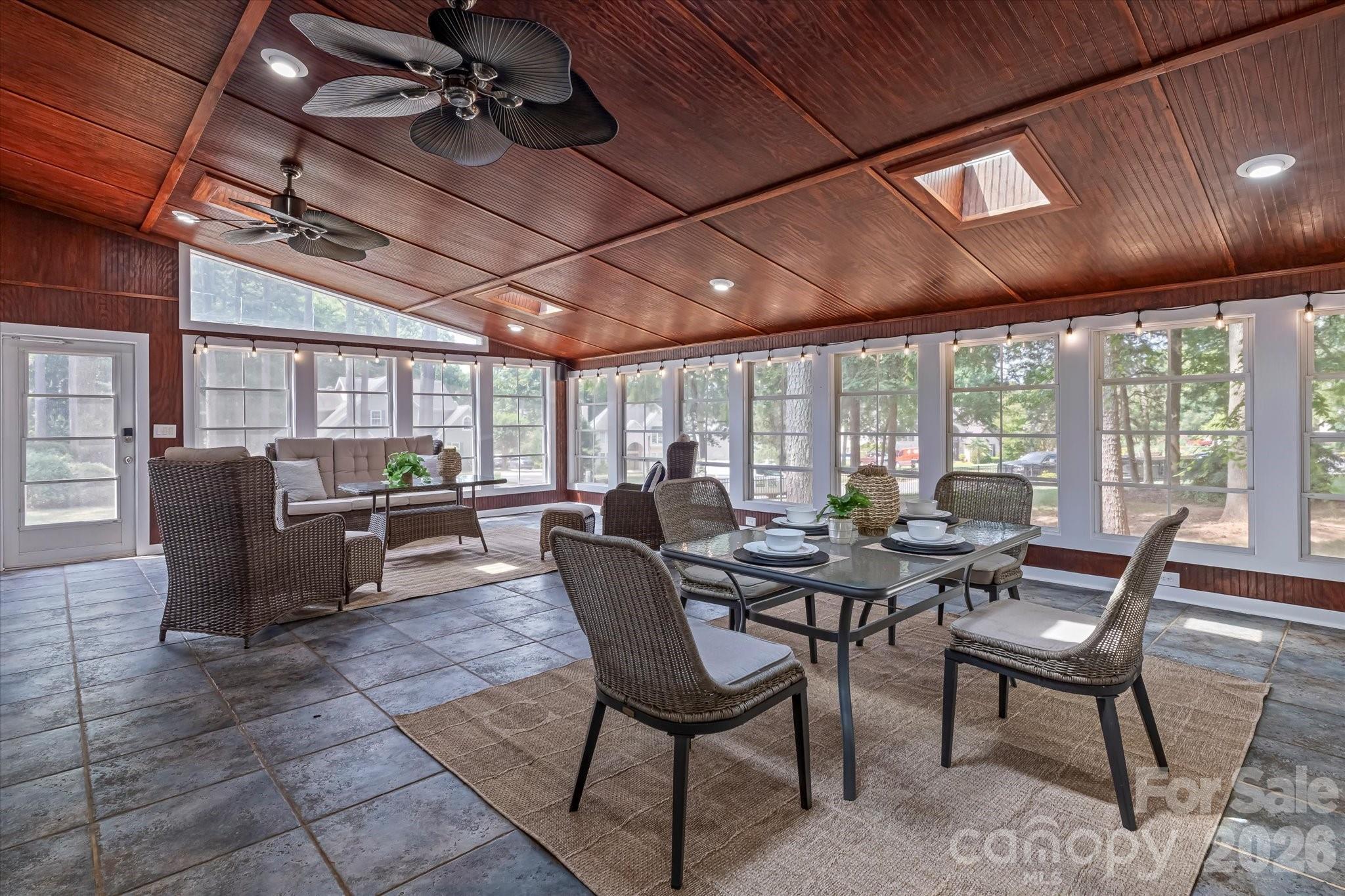 122 Lake Pine Road — Mooresville