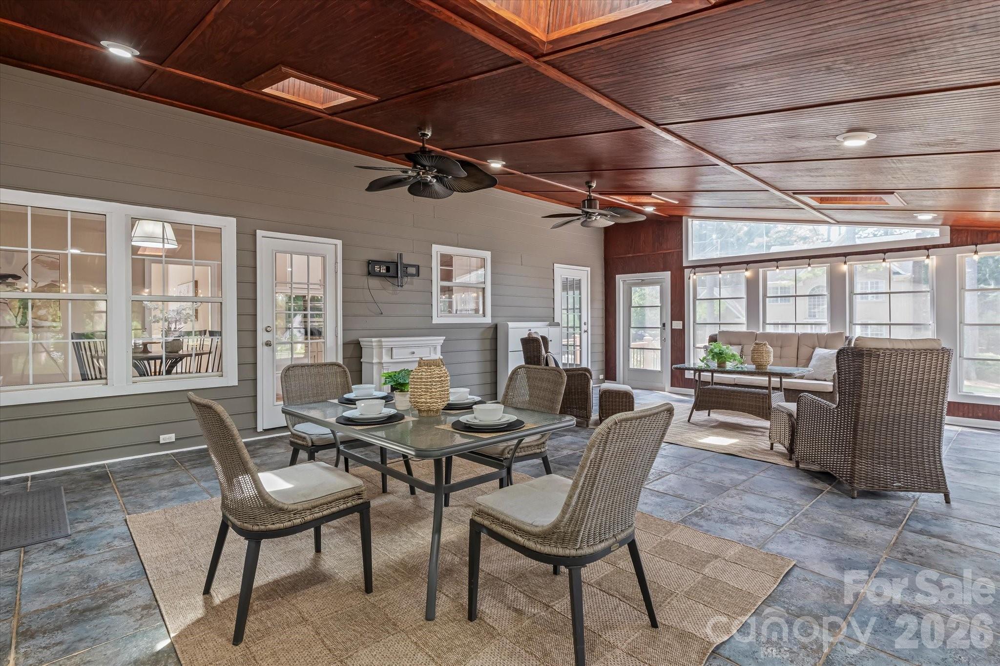 122 Lake Pine Road — Mooresville