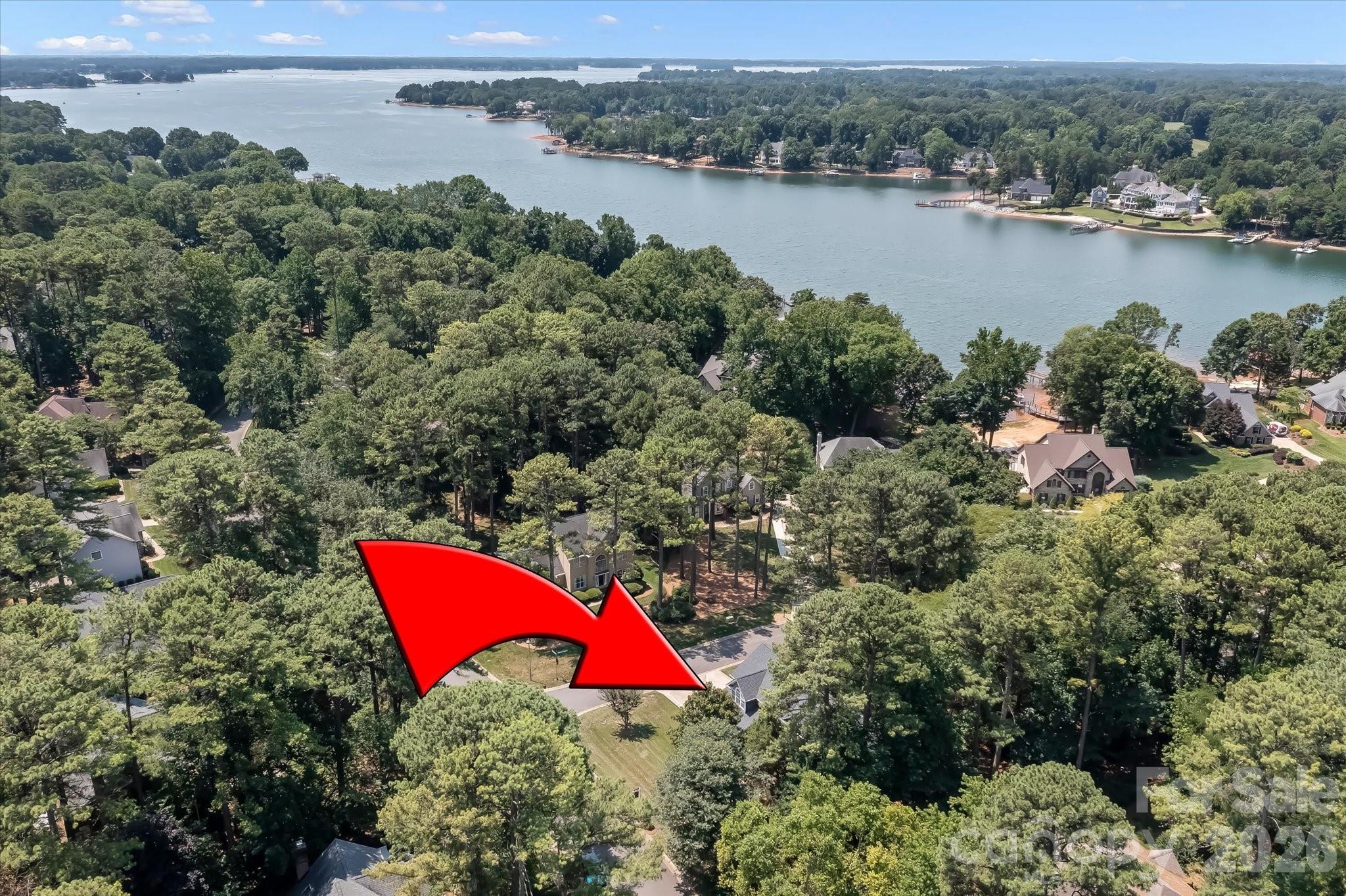 122 Lake Pine Road — Mooresville
