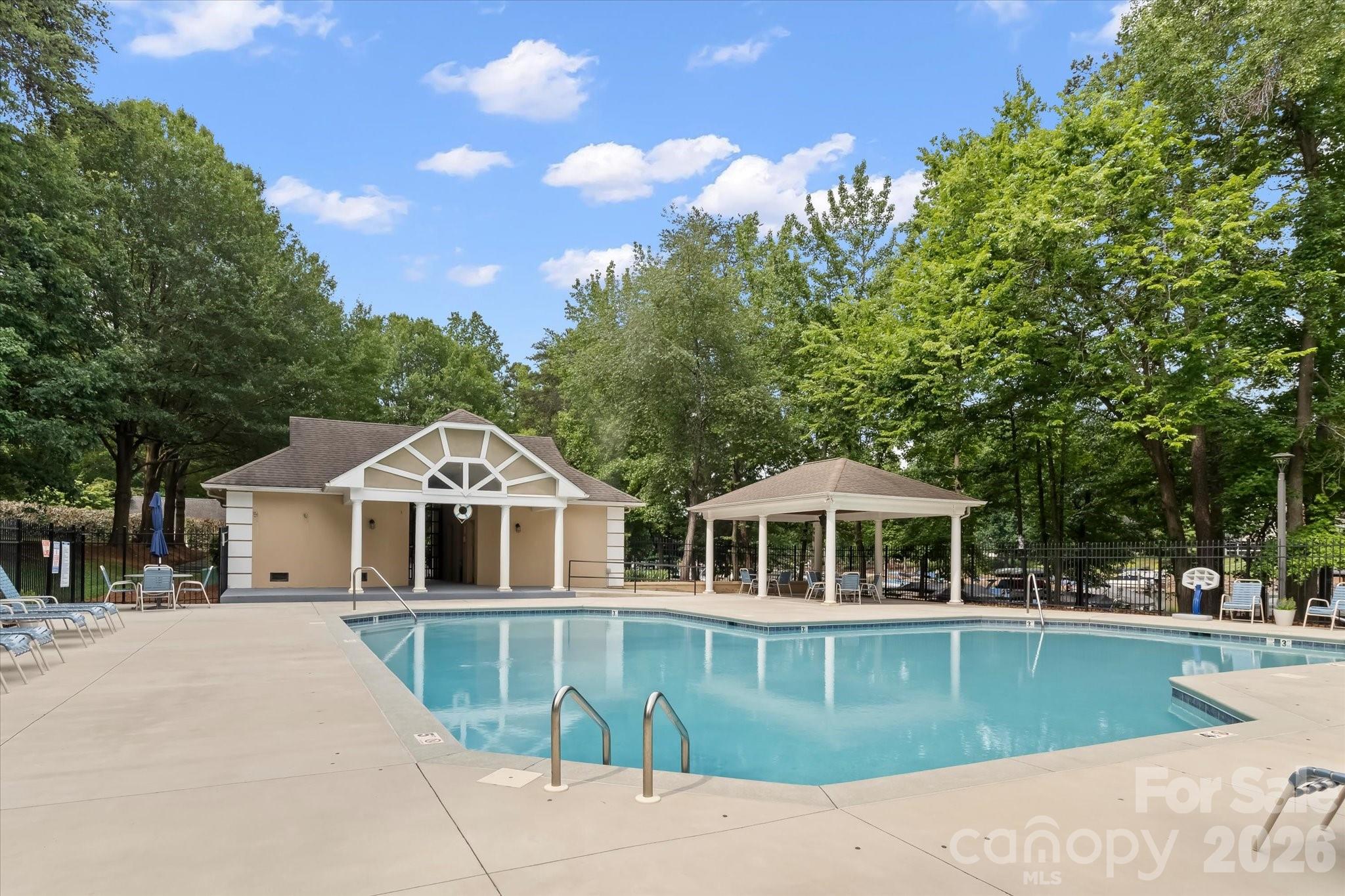 122 Lake Pine Road — Mooresville