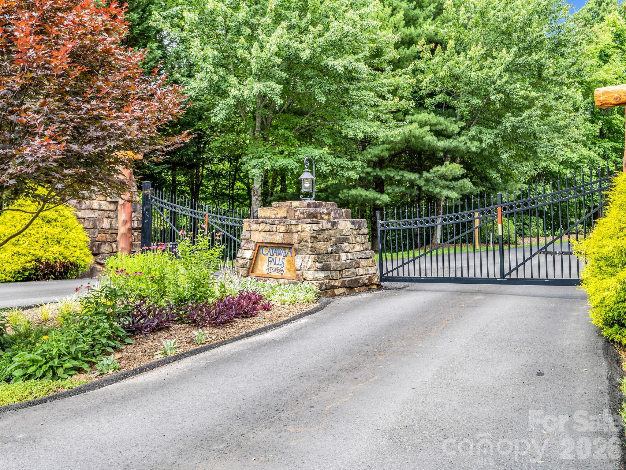 131 Arcadia Falls Way — Black Mountain