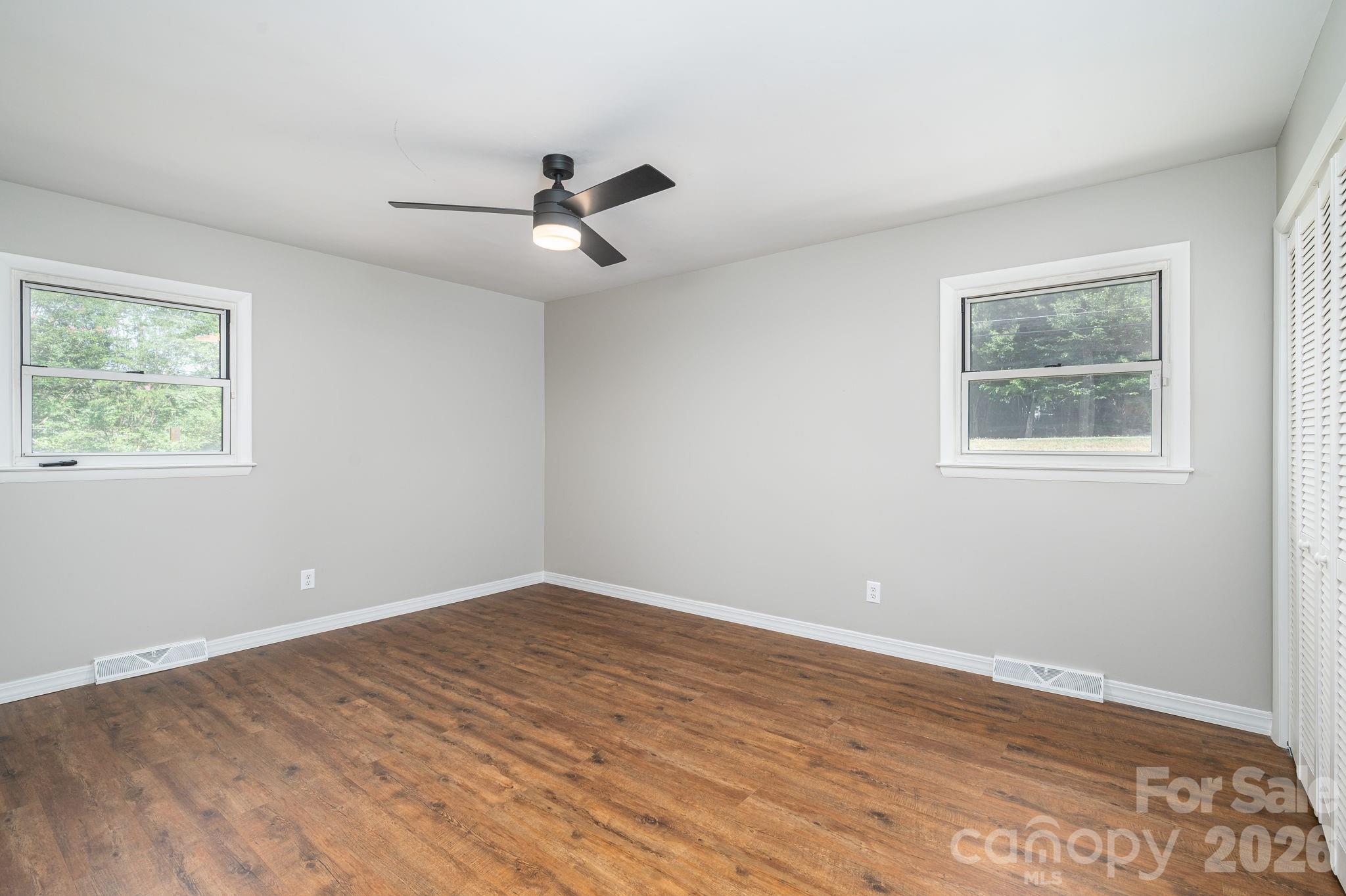 896 Cedarline Drive — Shelby