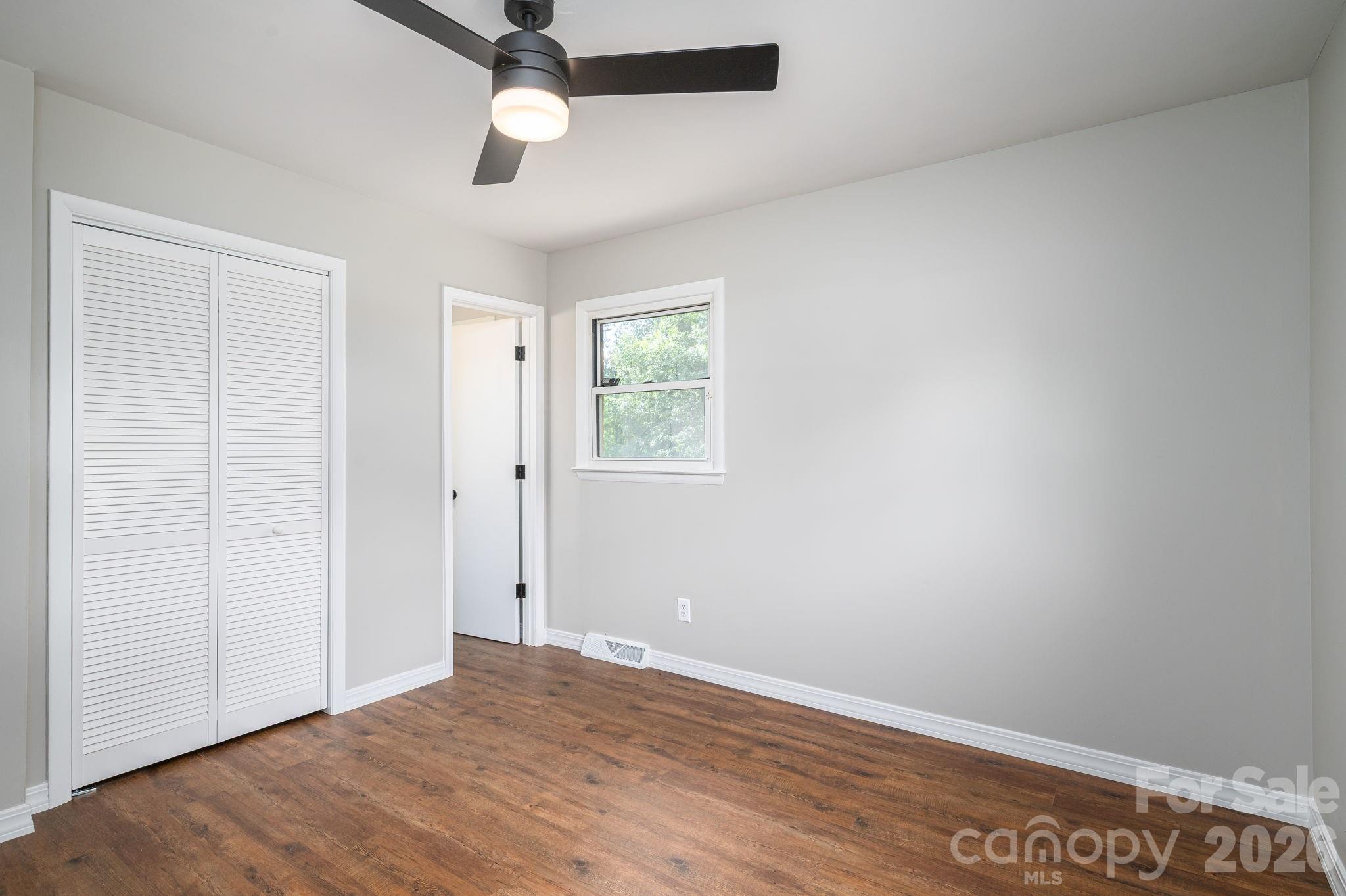 896 Cedarline Drive — Shelby