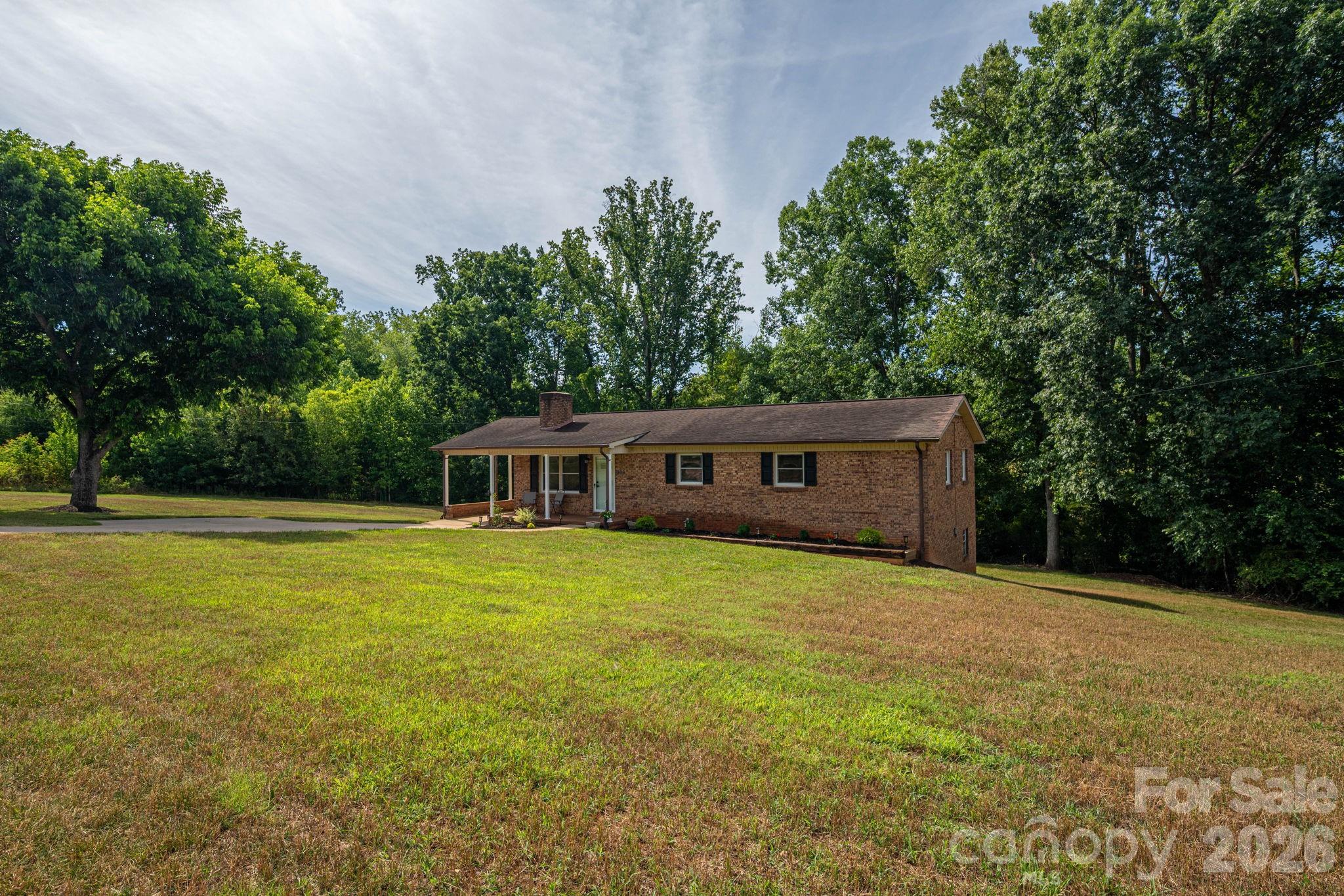 896 Cedarline Drive — Shelby