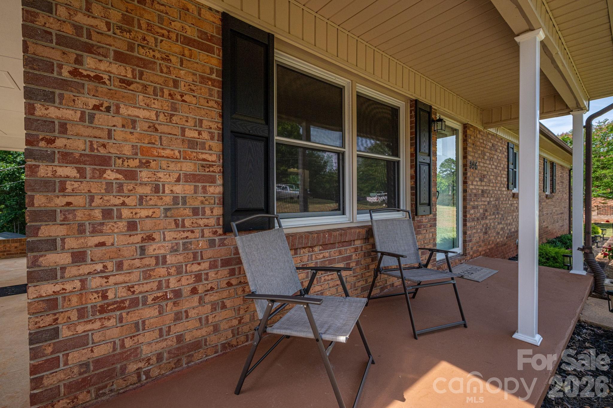896 Cedarline Drive — Shelby