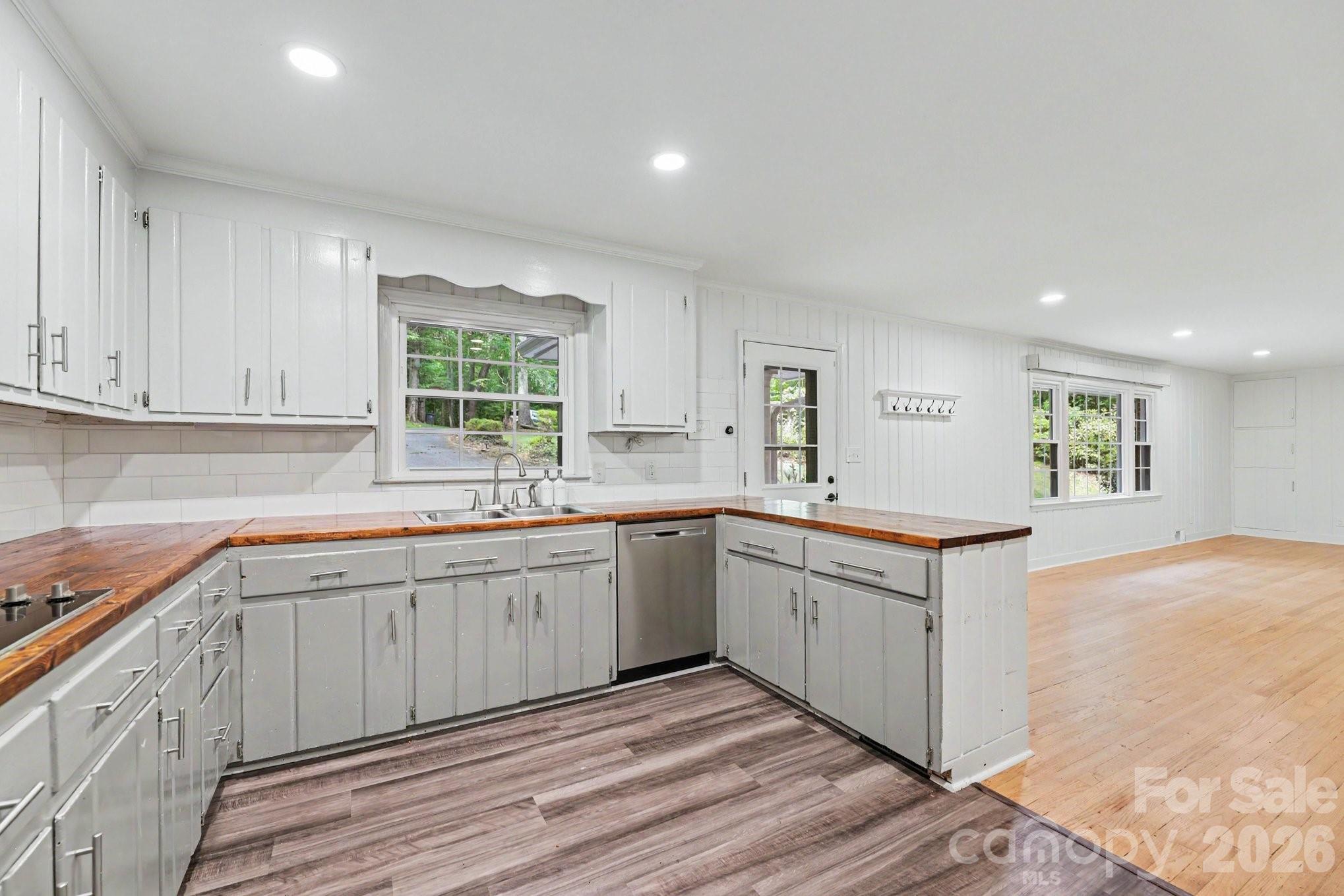 100 Malvern Court — Winston Salem