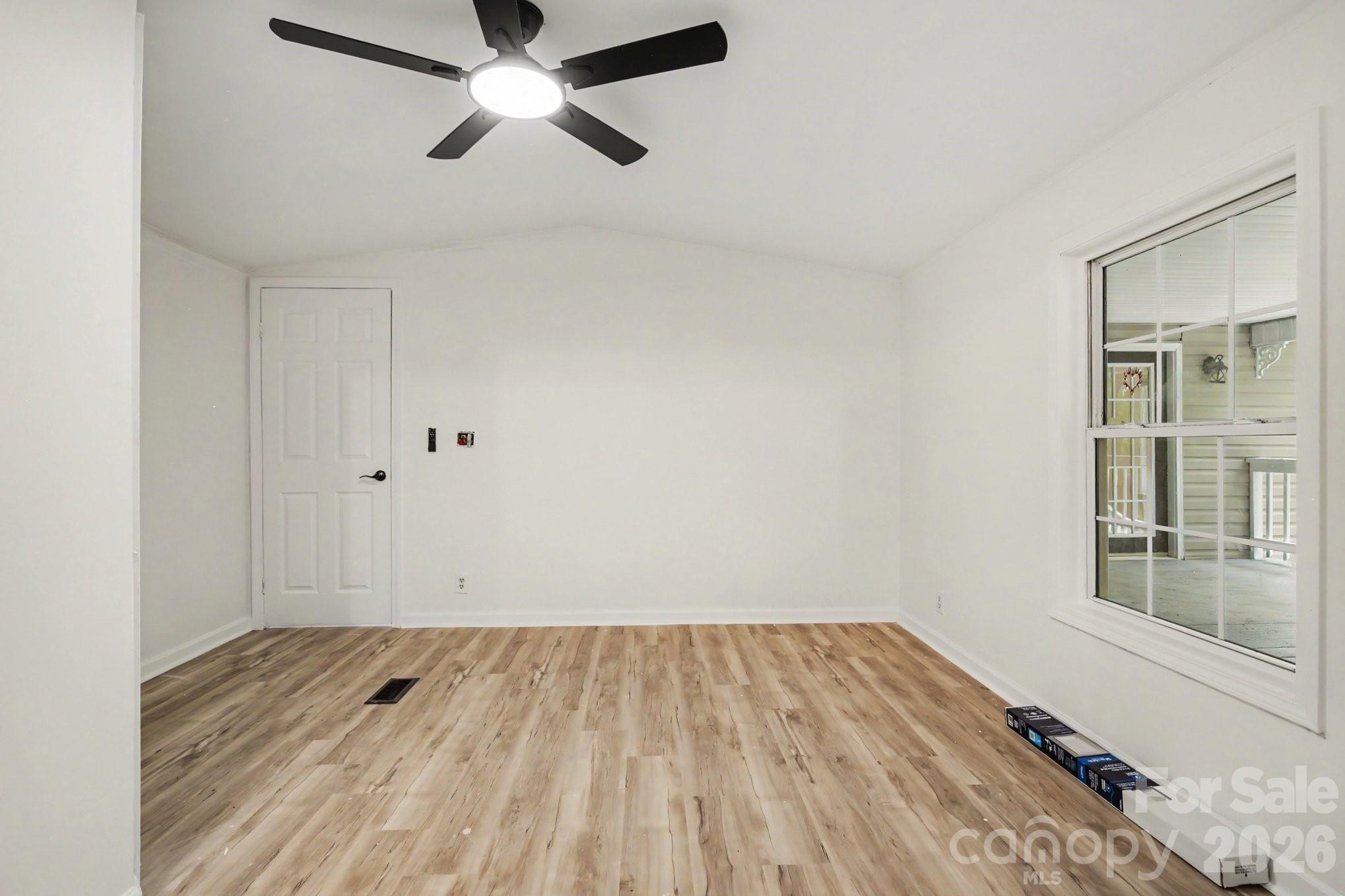 705 Loflin Road — Denton