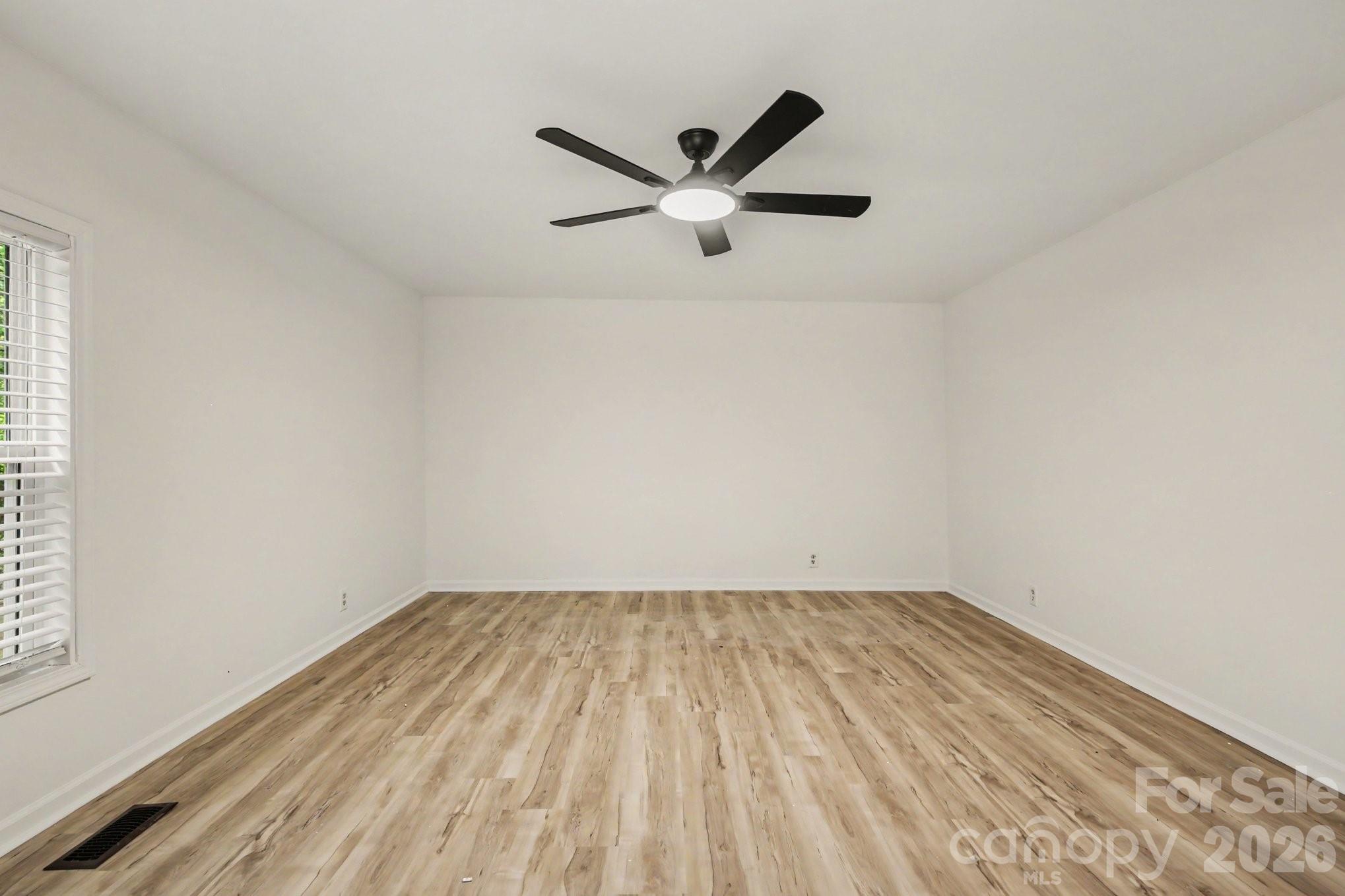 705 Loflin Road — Denton