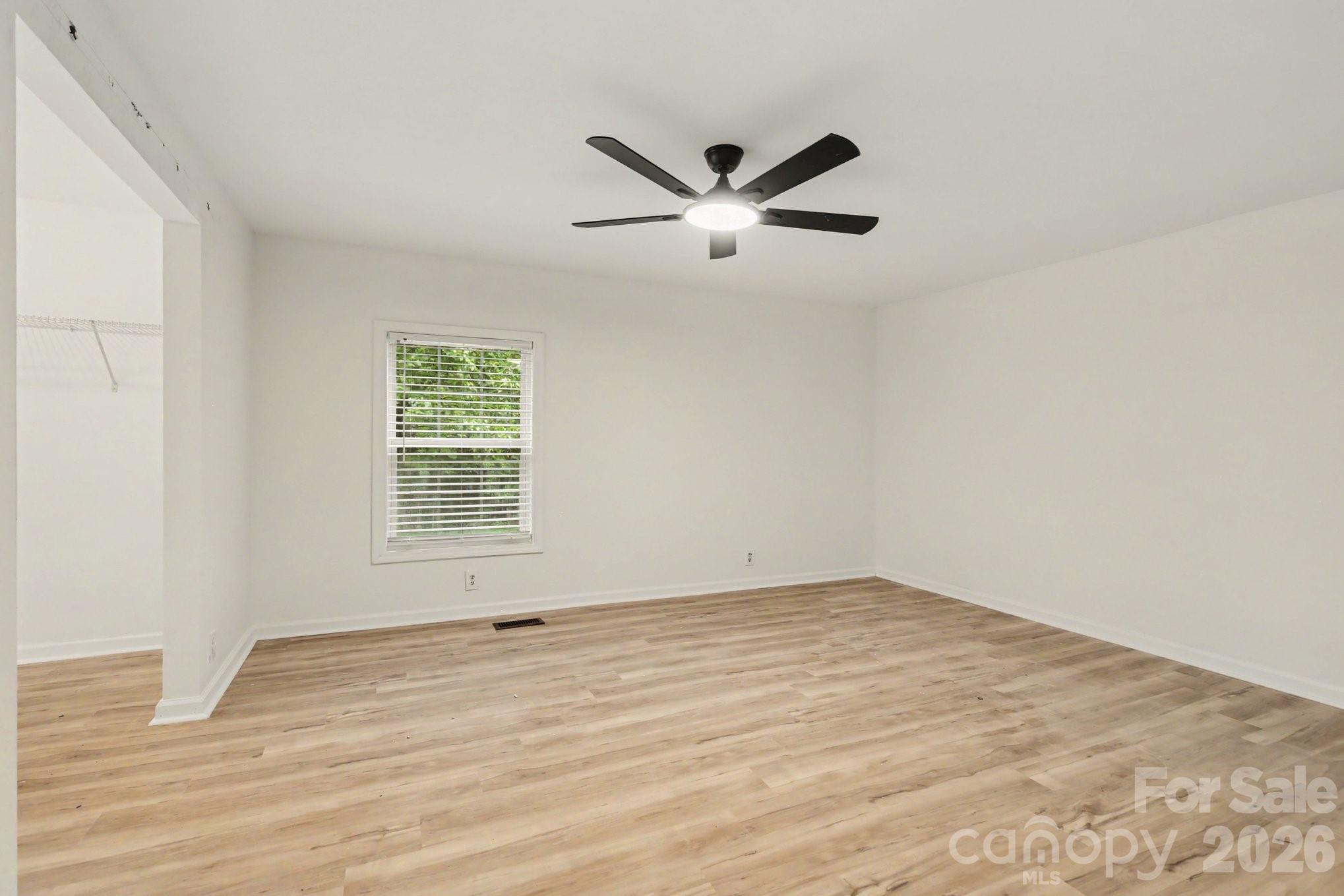 705 Loflin Road — Denton