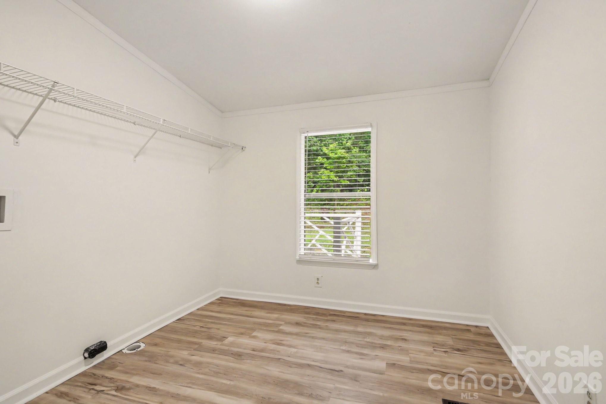 705 Loflin Road — Denton