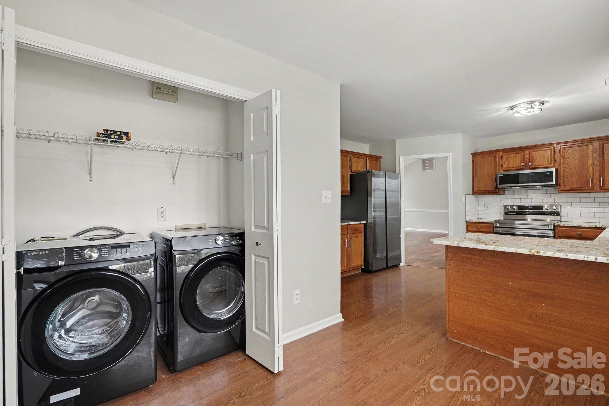 7518 Prindle Lake Drive — Charlotte