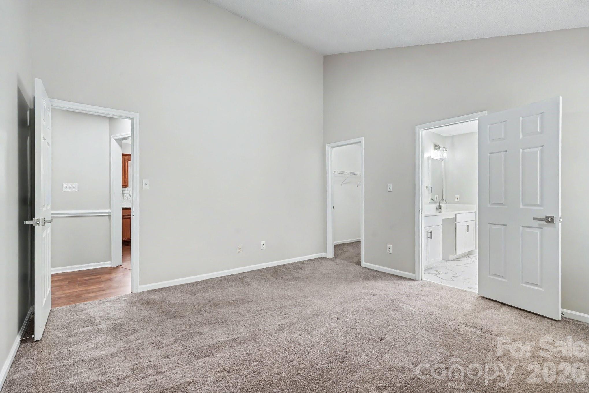 7518 Prindle Lake Drive — Charlotte