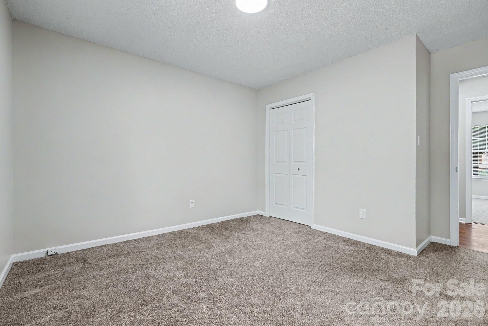 7518 Prindle Lake Drive — Charlotte