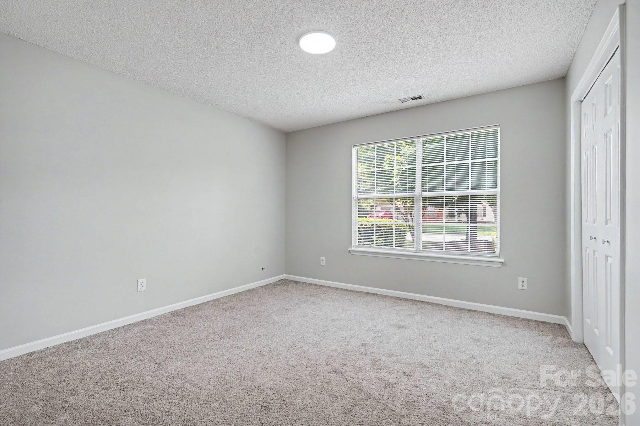 7518 Prindle Lake Drive — Charlotte