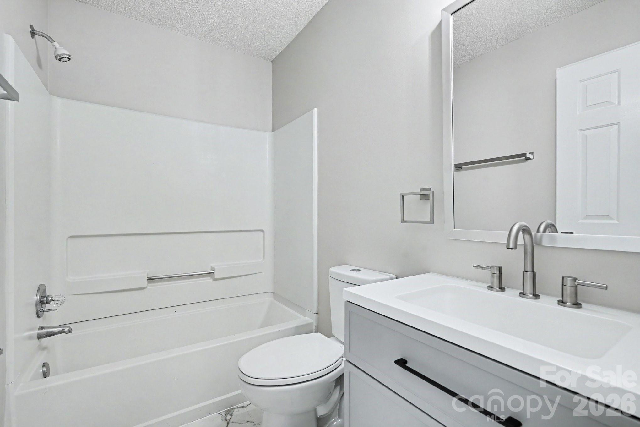 7518 Prindle Lake Drive — Charlotte